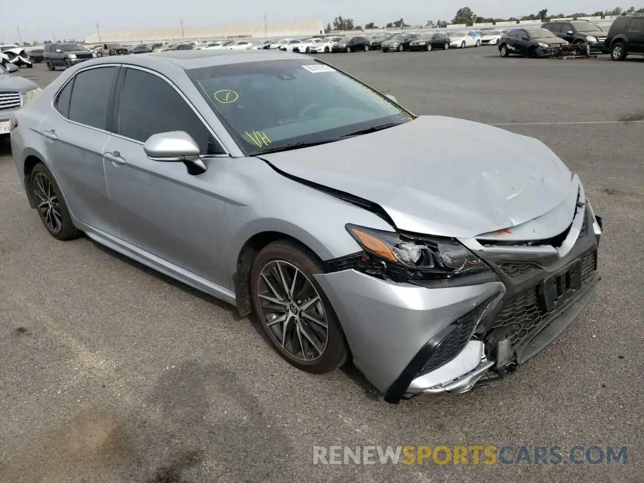 1 Фотография поврежденного автомобиля 4T1T11AK6NU674956 TOYOTA CAMRY 2022