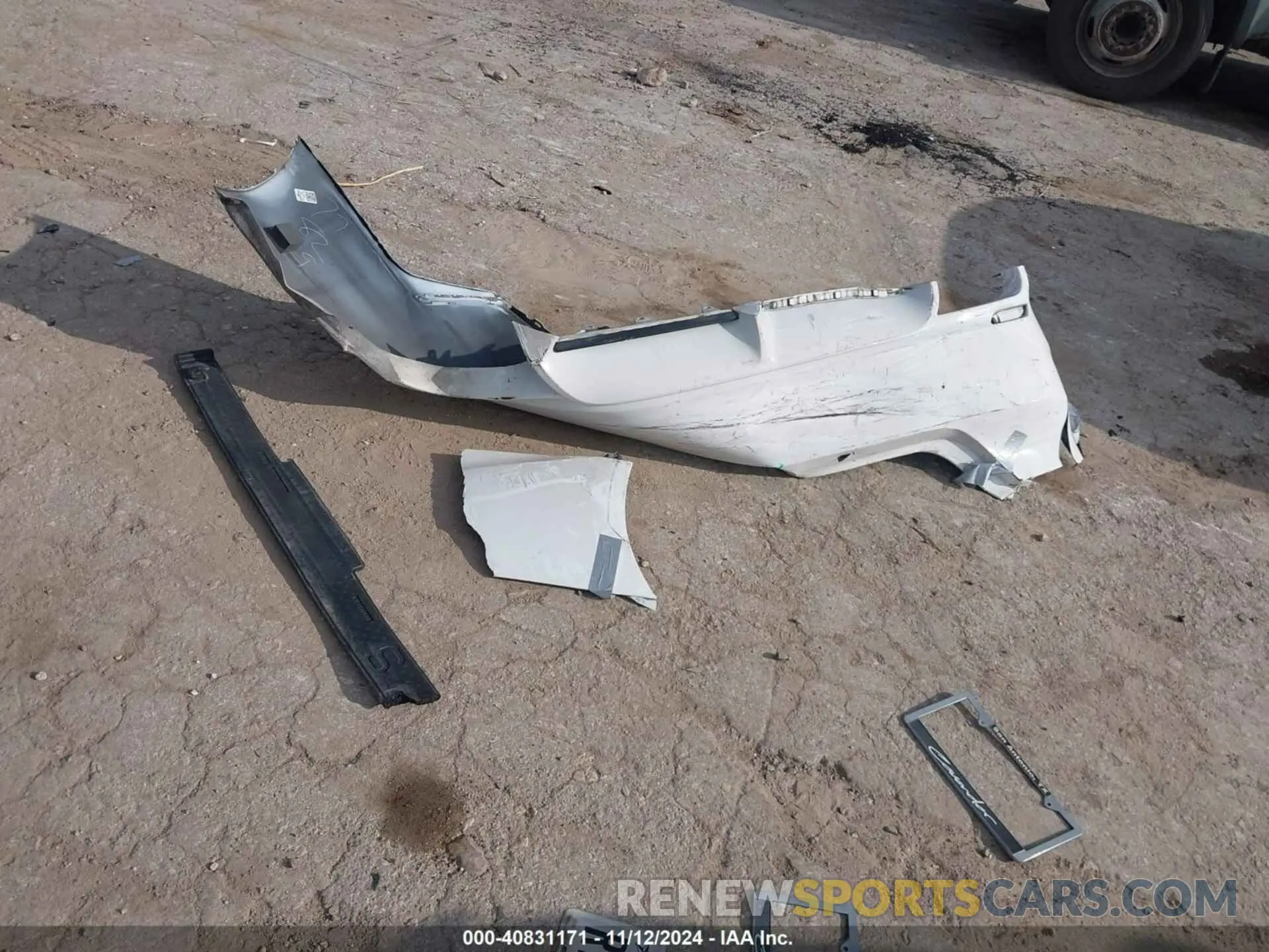 12 Photograph of a damaged car 4T1T11AK8NU075993 TOYOTA CAMRY 2022