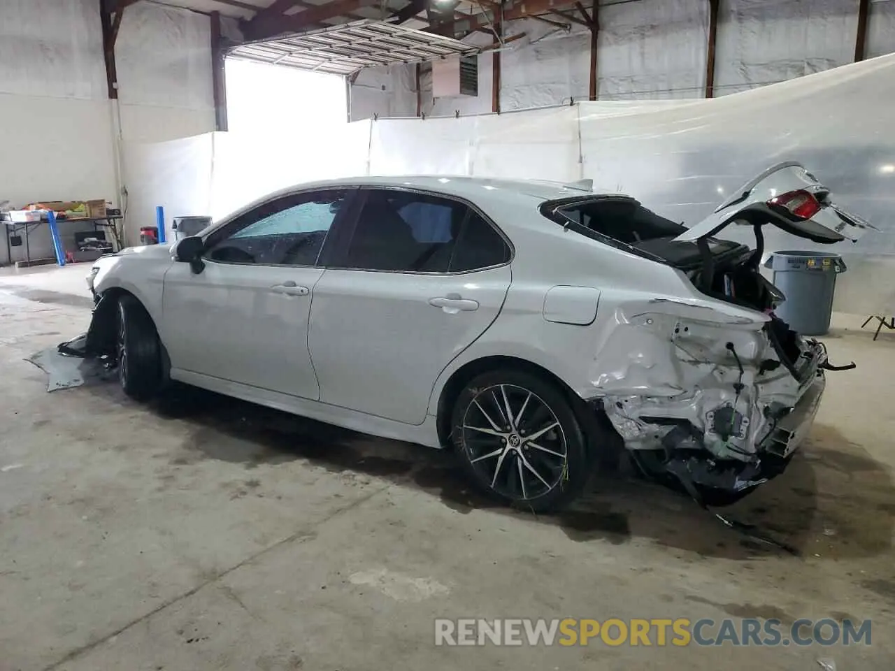 2 Photograph of a damaged car 4T1T11AKXNU002446 TOYOTA CAMRY 2022