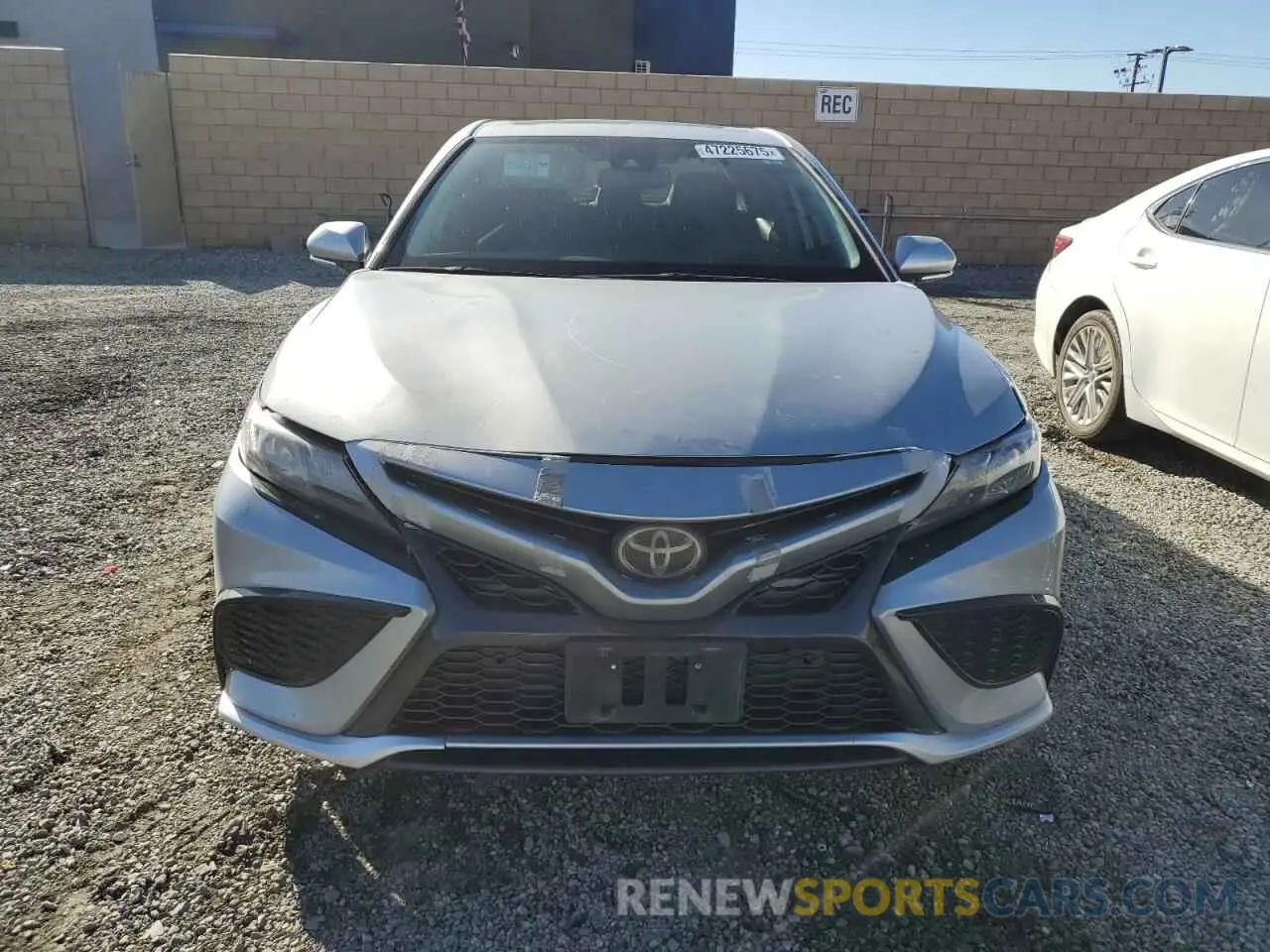 5 Photograph of a damaged car 4T1T11AKXNU059276 TOYOTA CAMRY 2022
