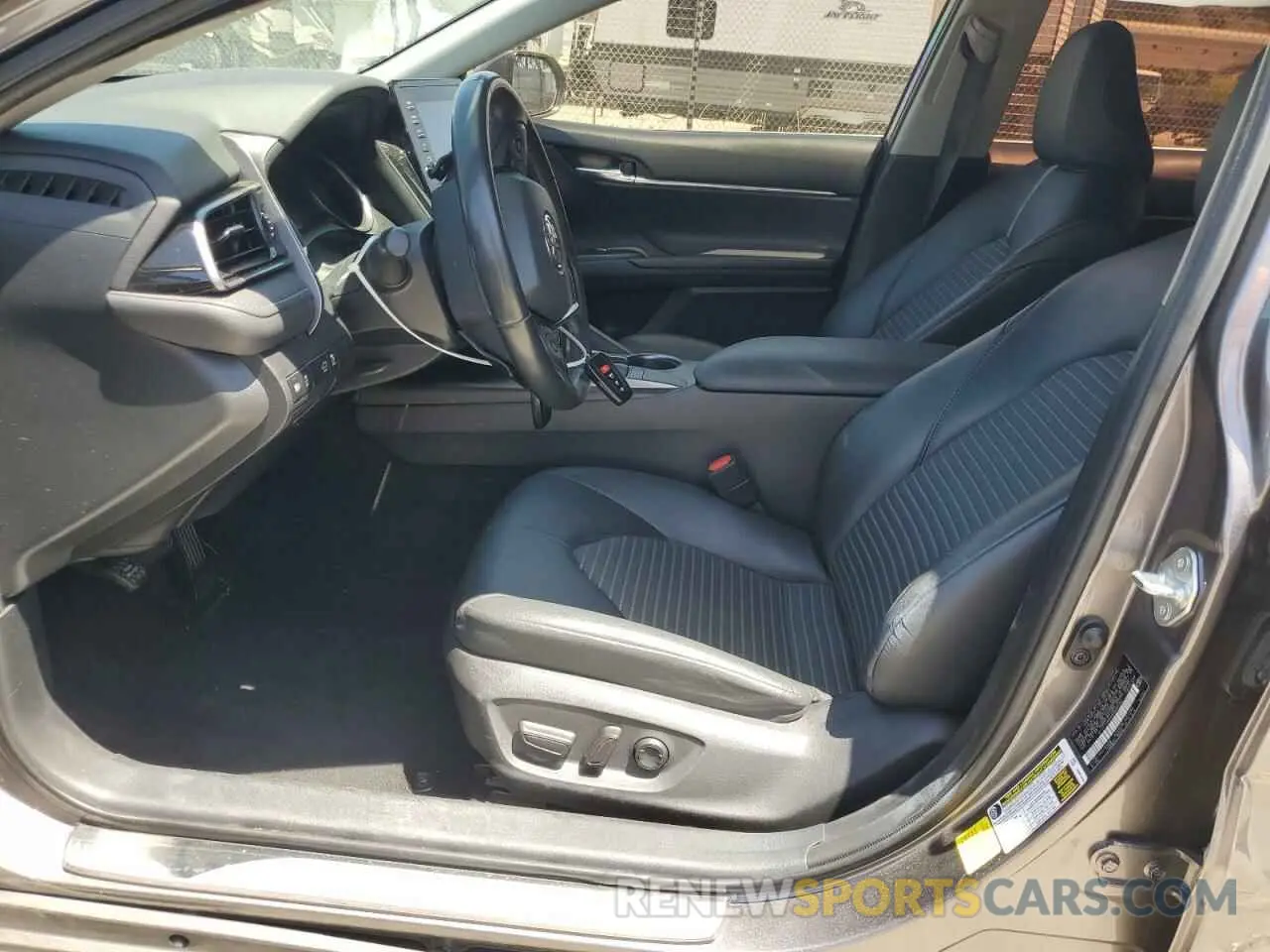 7 Photograph of a damaged car 4T1T11AKXNU626554 TOYOTA CAMRY 2022