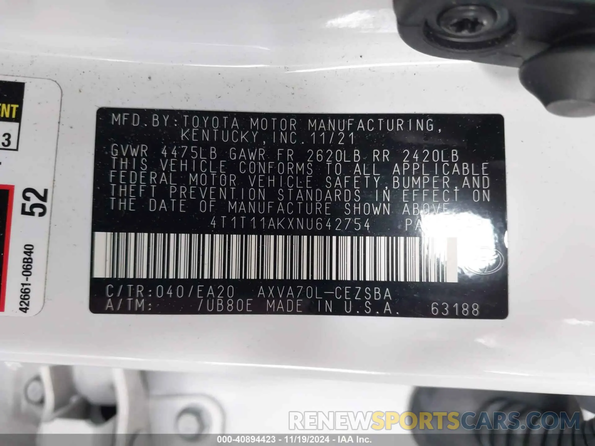 9 Photograph of a damaged car 4T1T11AKXNU642754 TOYOTA CAMRY 2022