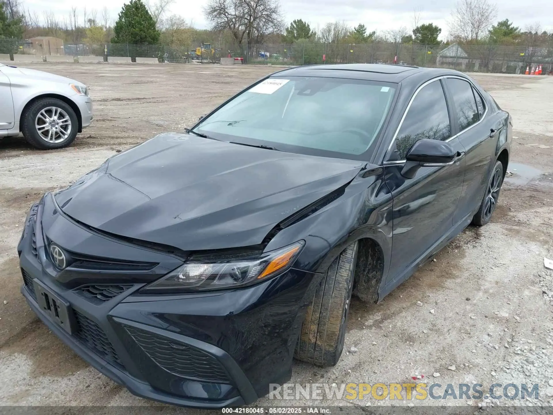 12 Photograph of a damaged car 4T1T11BK9NU047845 TOYOTA CAMRY 2022