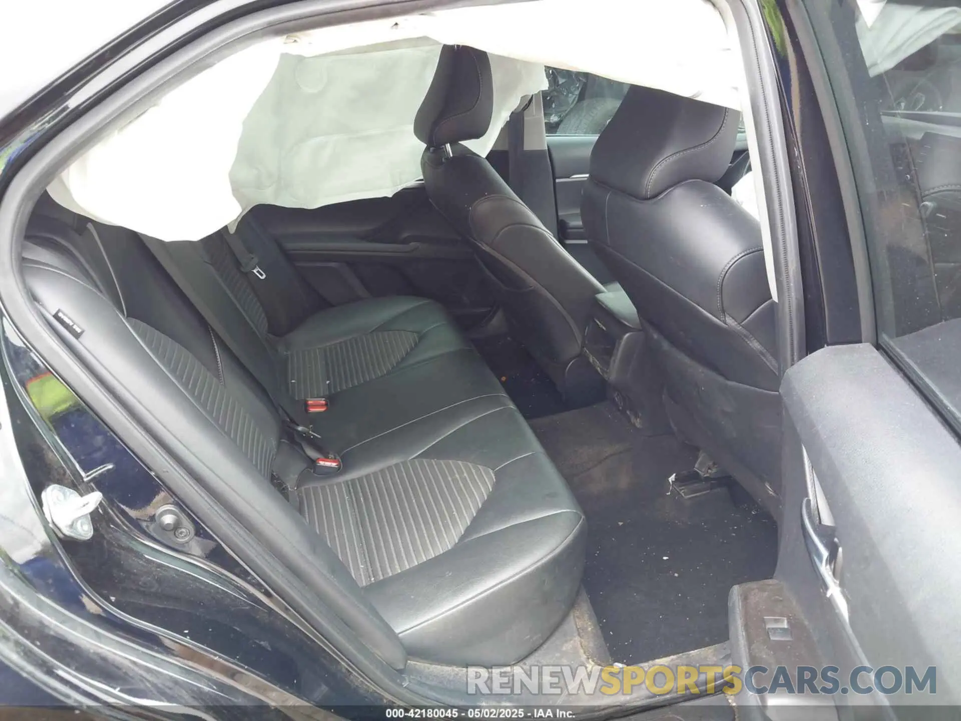 8 Photograph of a damaged car 4T1T11BK9NU047845 TOYOTA CAMRY 2022