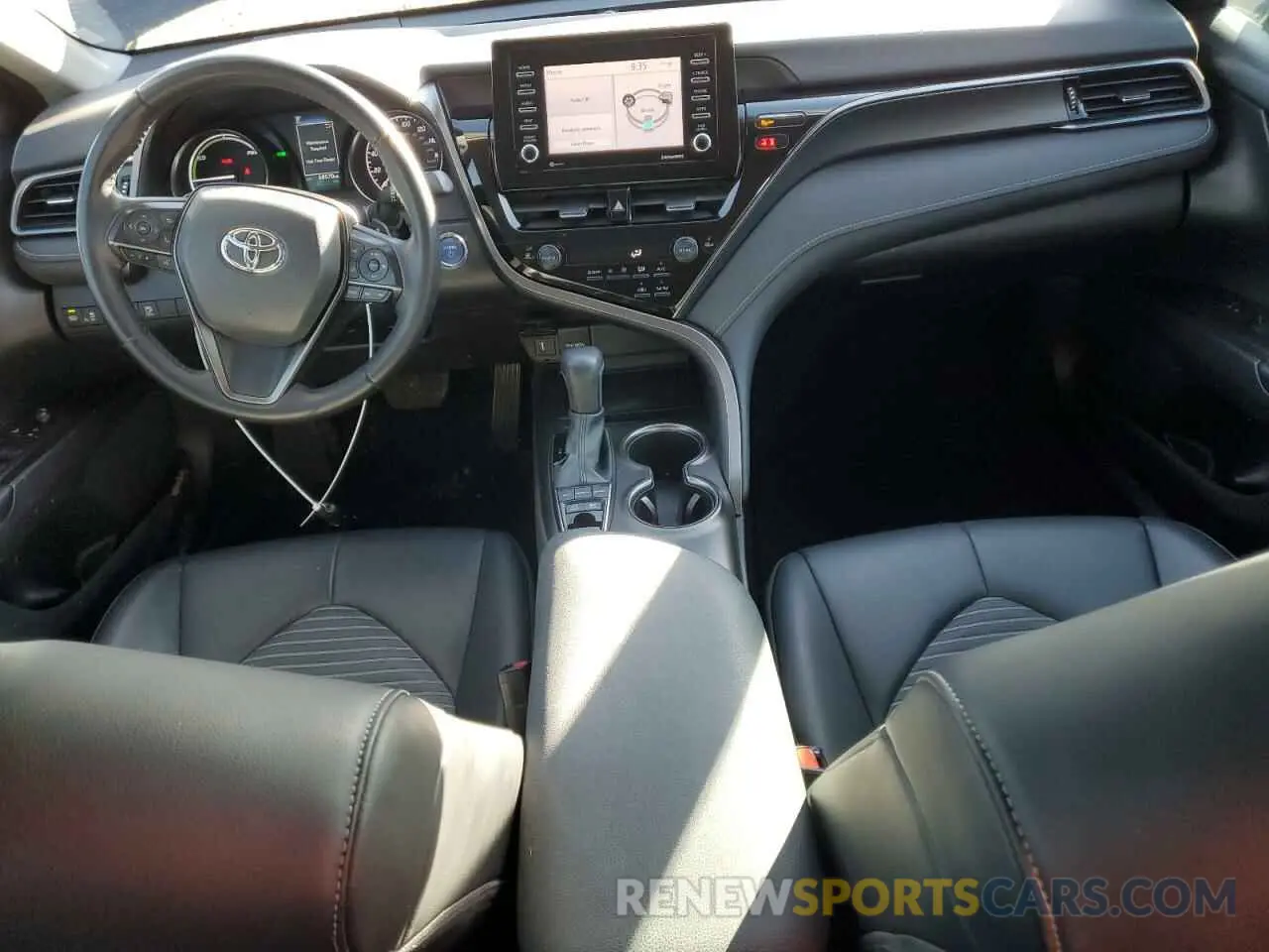 8 Фотография поврежденного автомобиля 4T1T31AK3NU042670 TOYOTA CAMRY 2022
