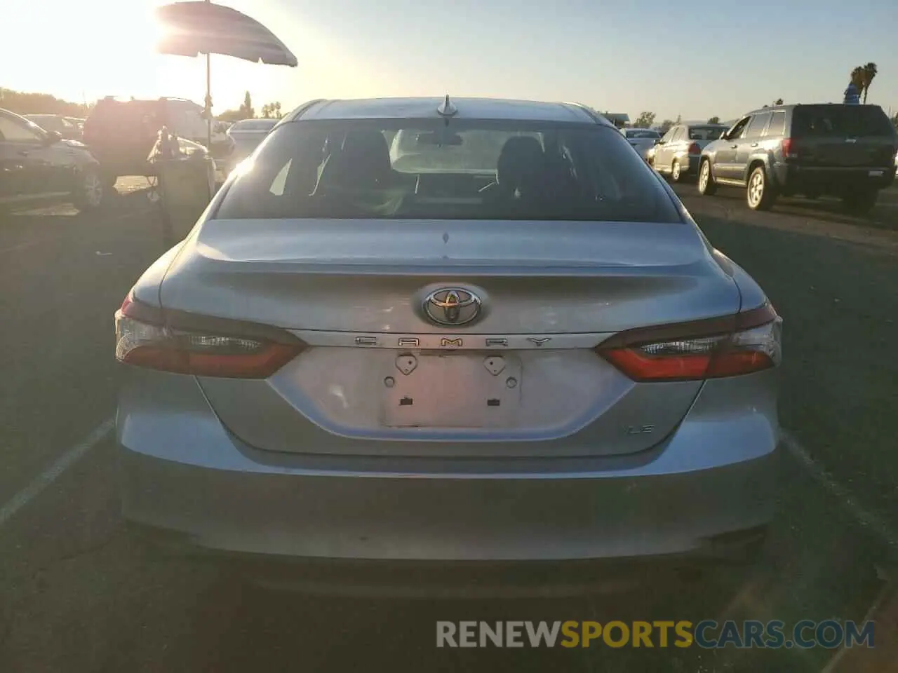 6 Фотография поврежденного автомобиля 4T1C11AK0PU186170 TOYOTA CAMRY 2023