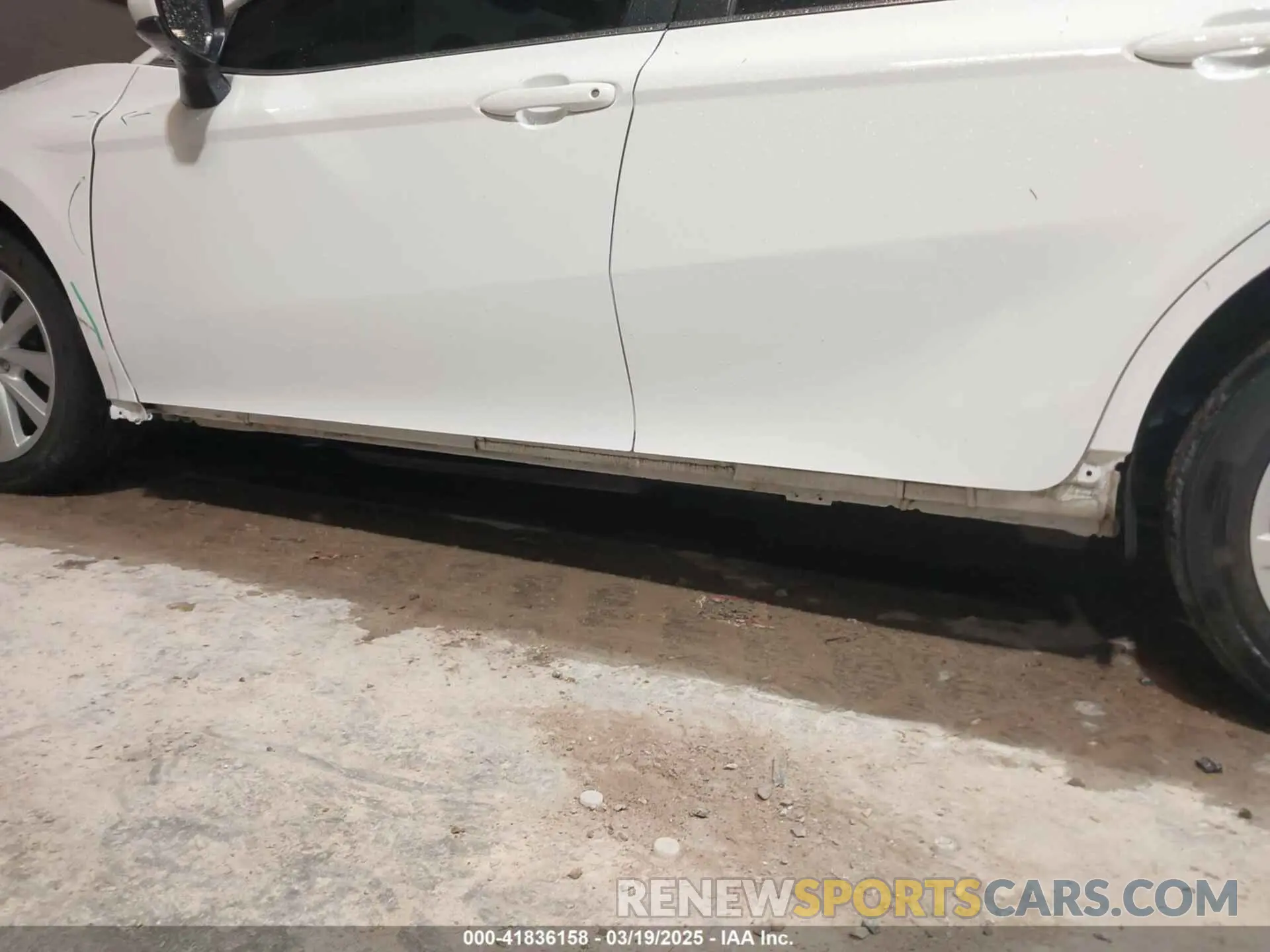 21 Photograph of a damaged car 4T1C11AK0PU724110 TOYOTA CAMRY 2023
