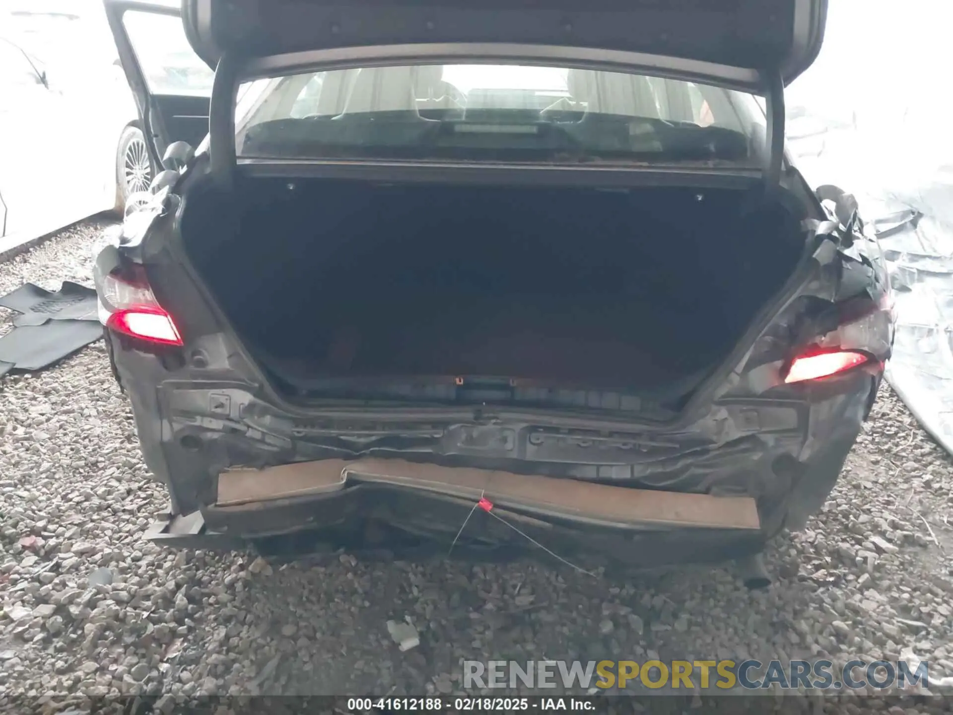 6 Фотография поврежденного автомобиля 4T1C11AK0PU764073 TOYOTA CAMRY 2023