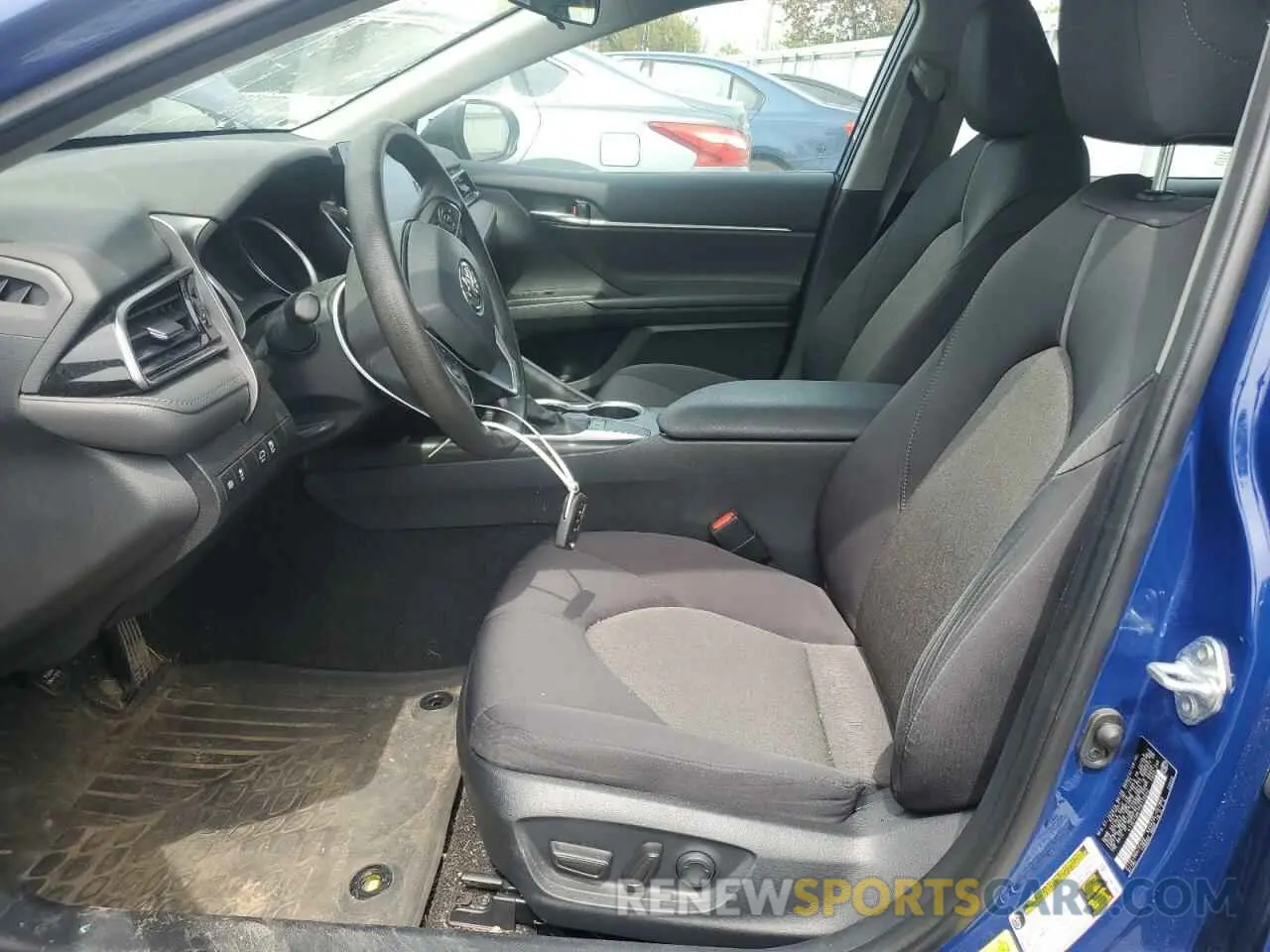 7 Фотография поврежденного автомобиля 4T1C11AK1PU115642 TOYOTA CAMRY 2023