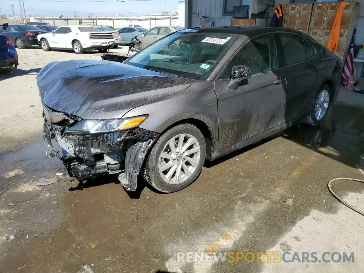 1 Фотография поврежденного автомобиля 4T1C11AK1PU130853 TOYOTA CAMRY 2023