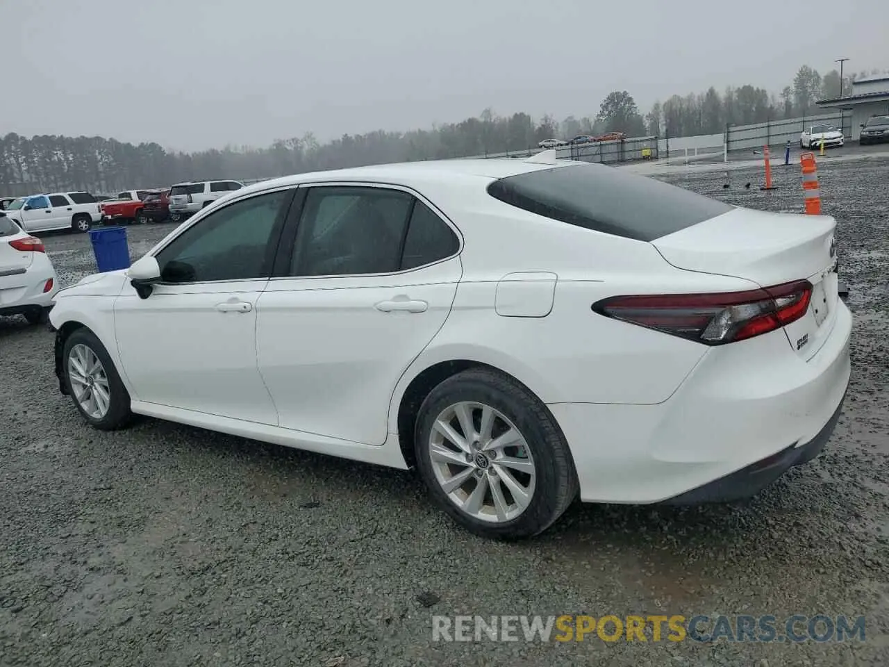 2 Фотография поврежденного автомобиля 4T1C11AK1PU724360 TOYOTA CAMRY 2023