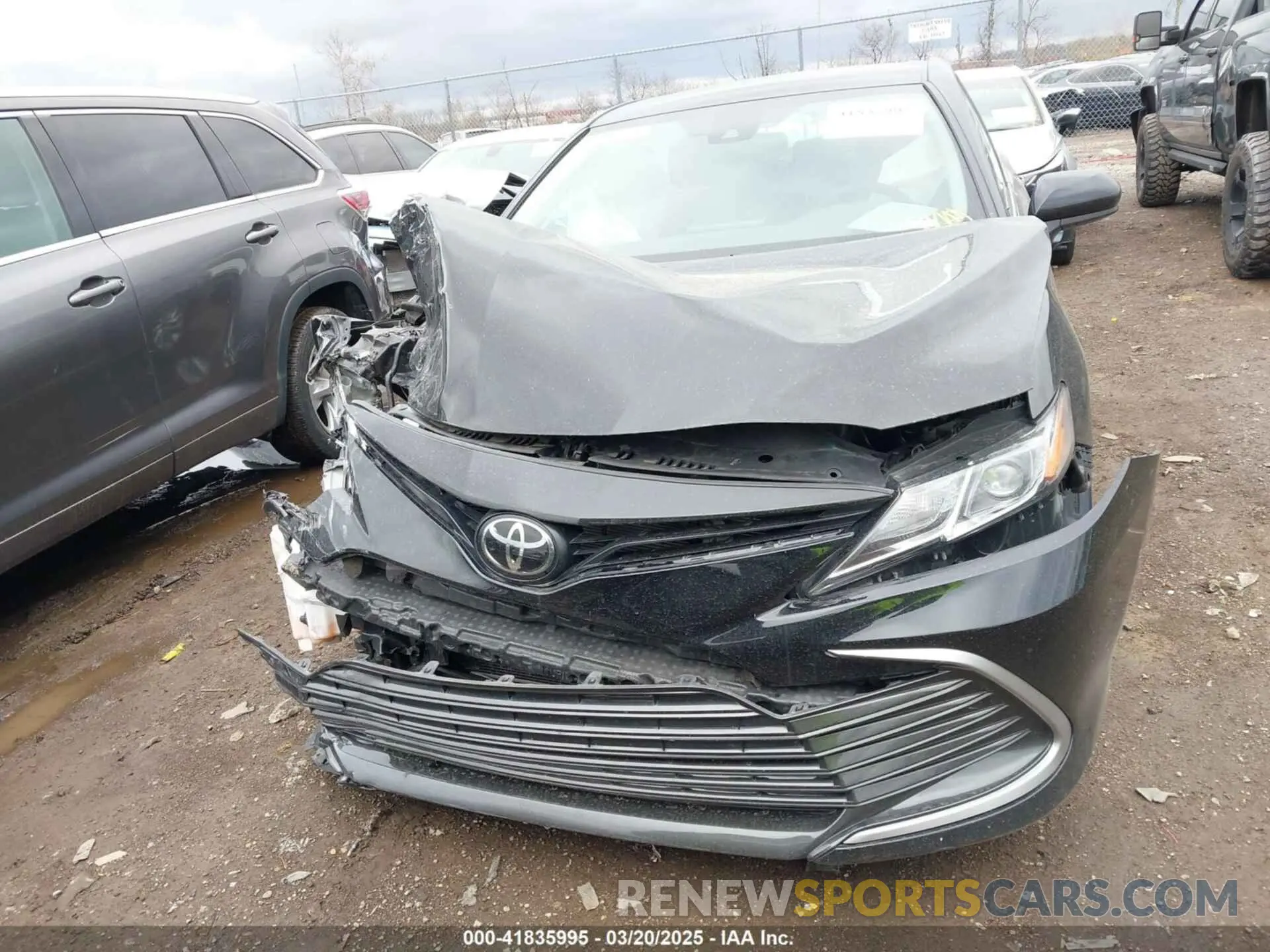 12 Фотография поврежденного автомобиля 4T1C11AK1PU807917 TOYOTA CAMRY 2023