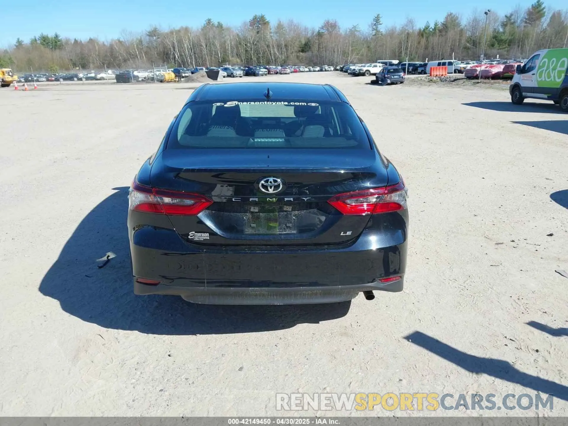 16 Photograph of a damaged car 4T1C11AK1PU834647 TOYOTA CAMRY 2023