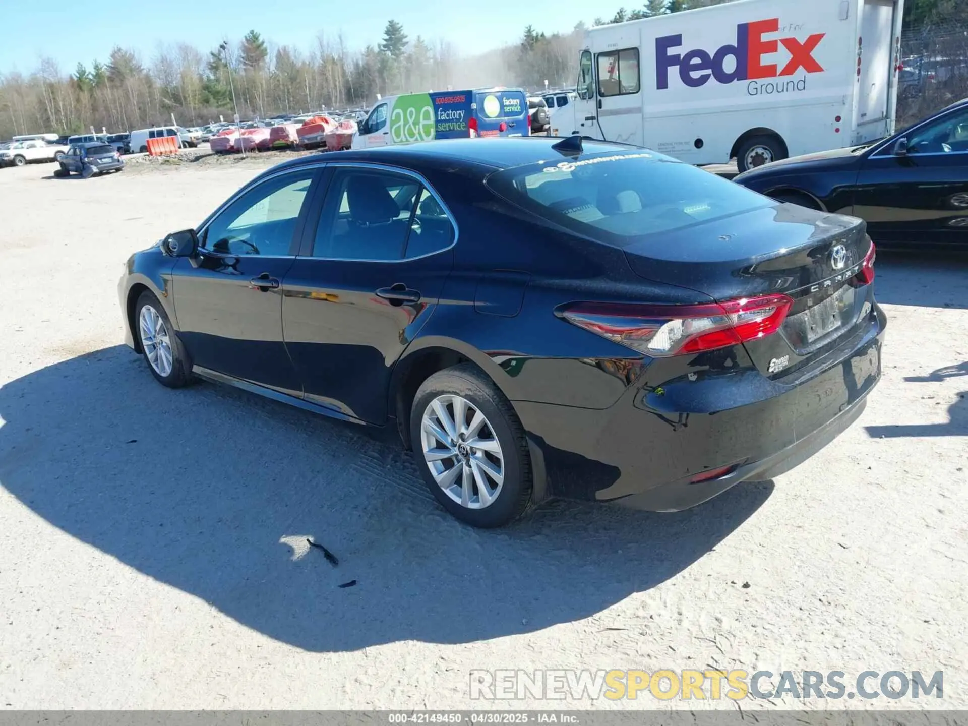 3 Photograph of a damaged car 4T1C11AK1PU834647 TOYOTA CAMRY 2023