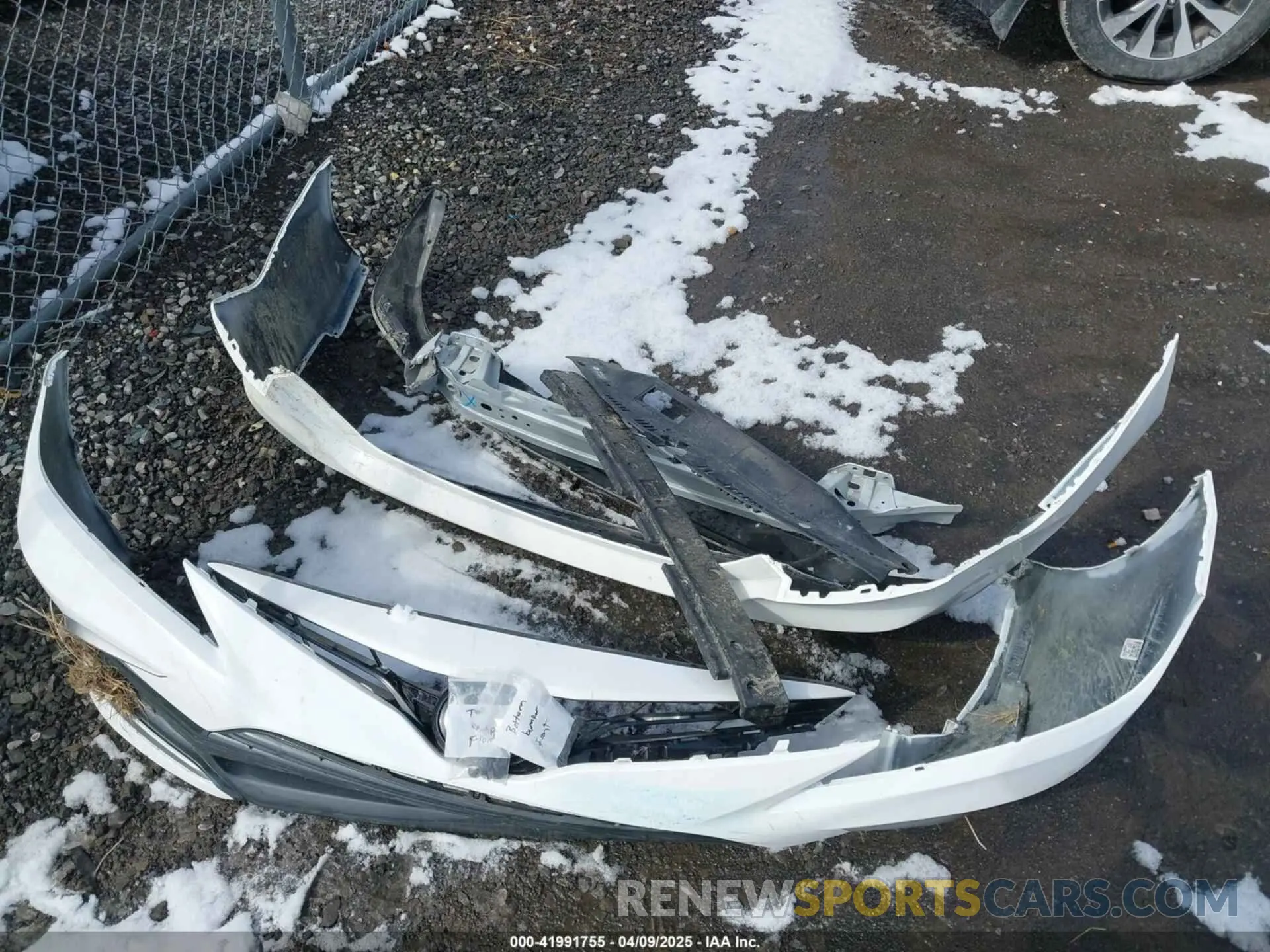 12 Фотография поврежденного автомобиля 4T1C11AK2PU106450 TOYOTA CAMRY 2023