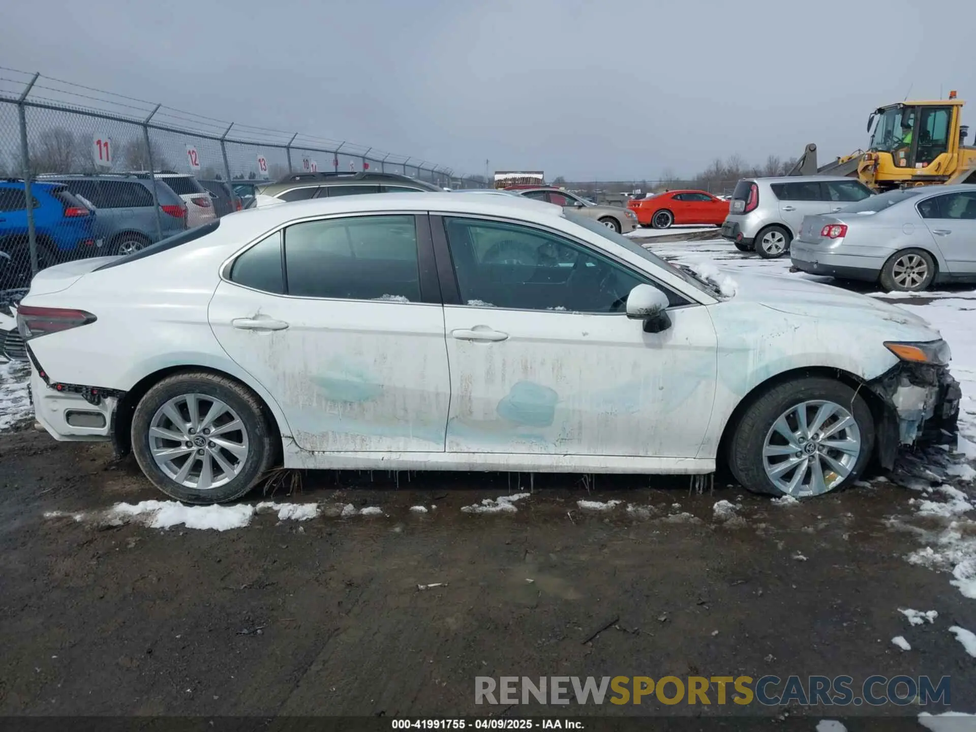 14 Фотография поврежденного автомобиля 4T1C11AK2PU106450 TOYOTA CAMRY 2023