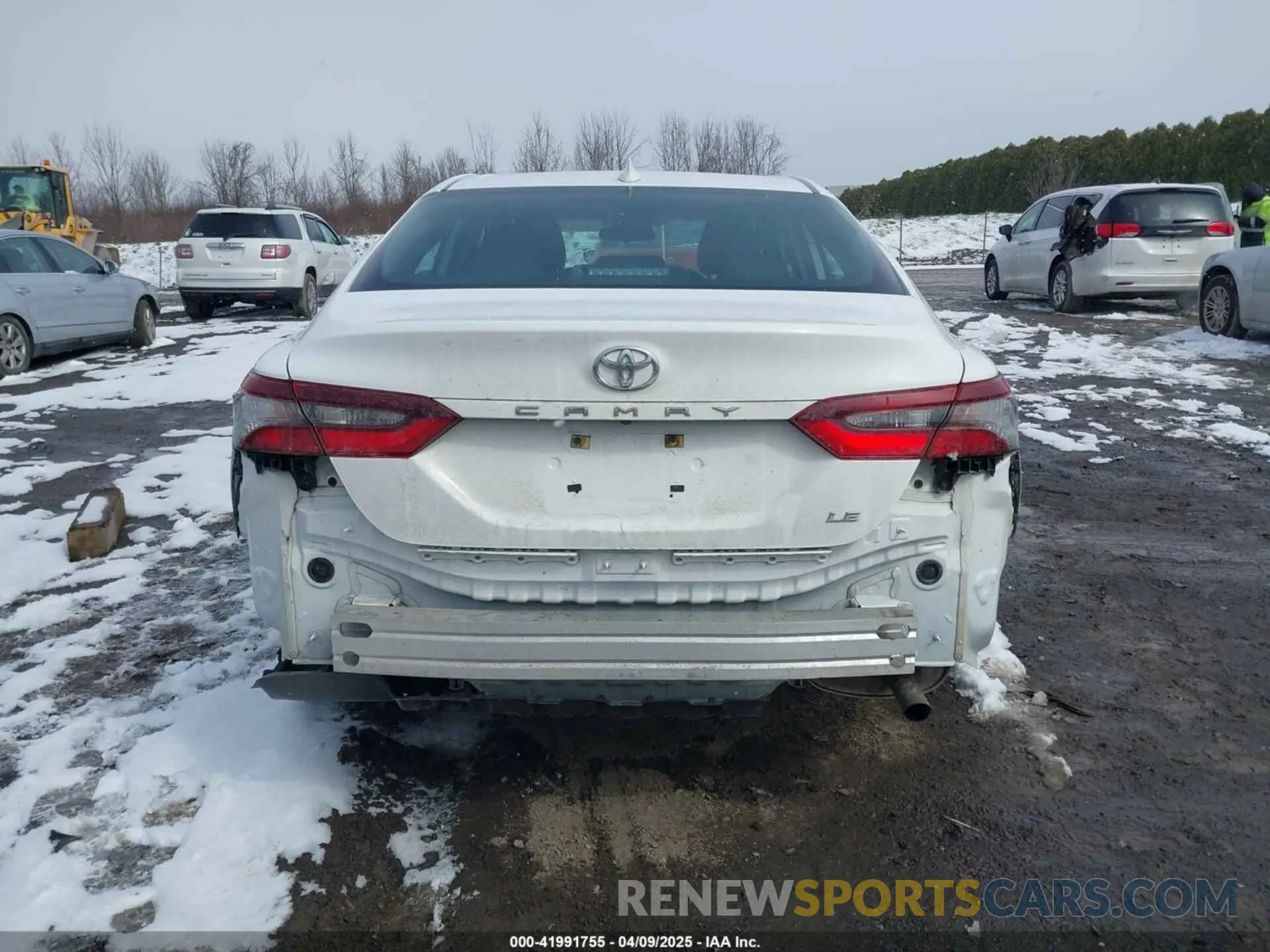 17 Фотография поврежденного автомобиля 4T1C11AK2PU106450 TOYOTA CAMRY 2023