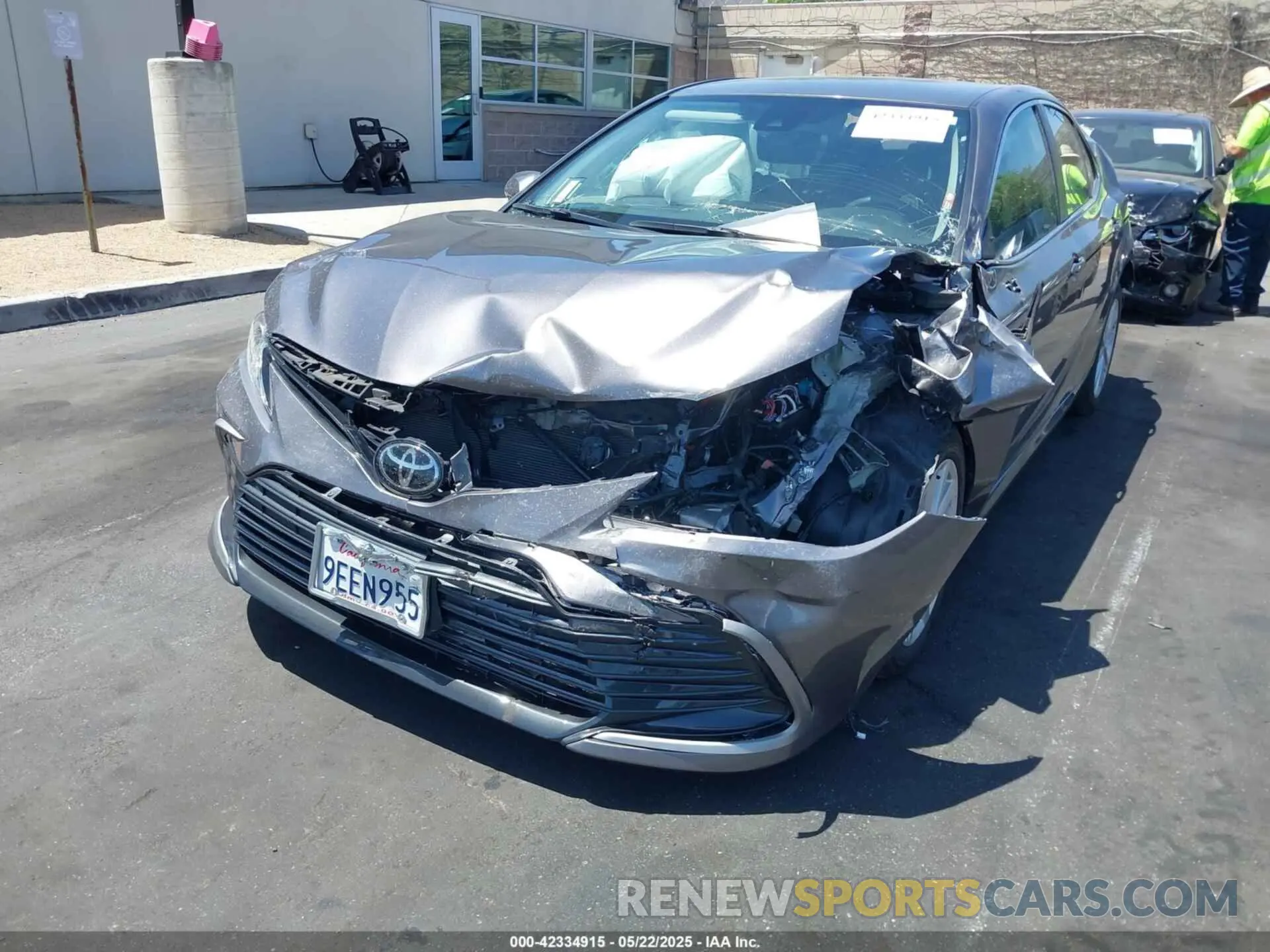 6 Photograph of a damaged car 4T1C11AK2PU117562 TOYOTA CAMRY 2023
