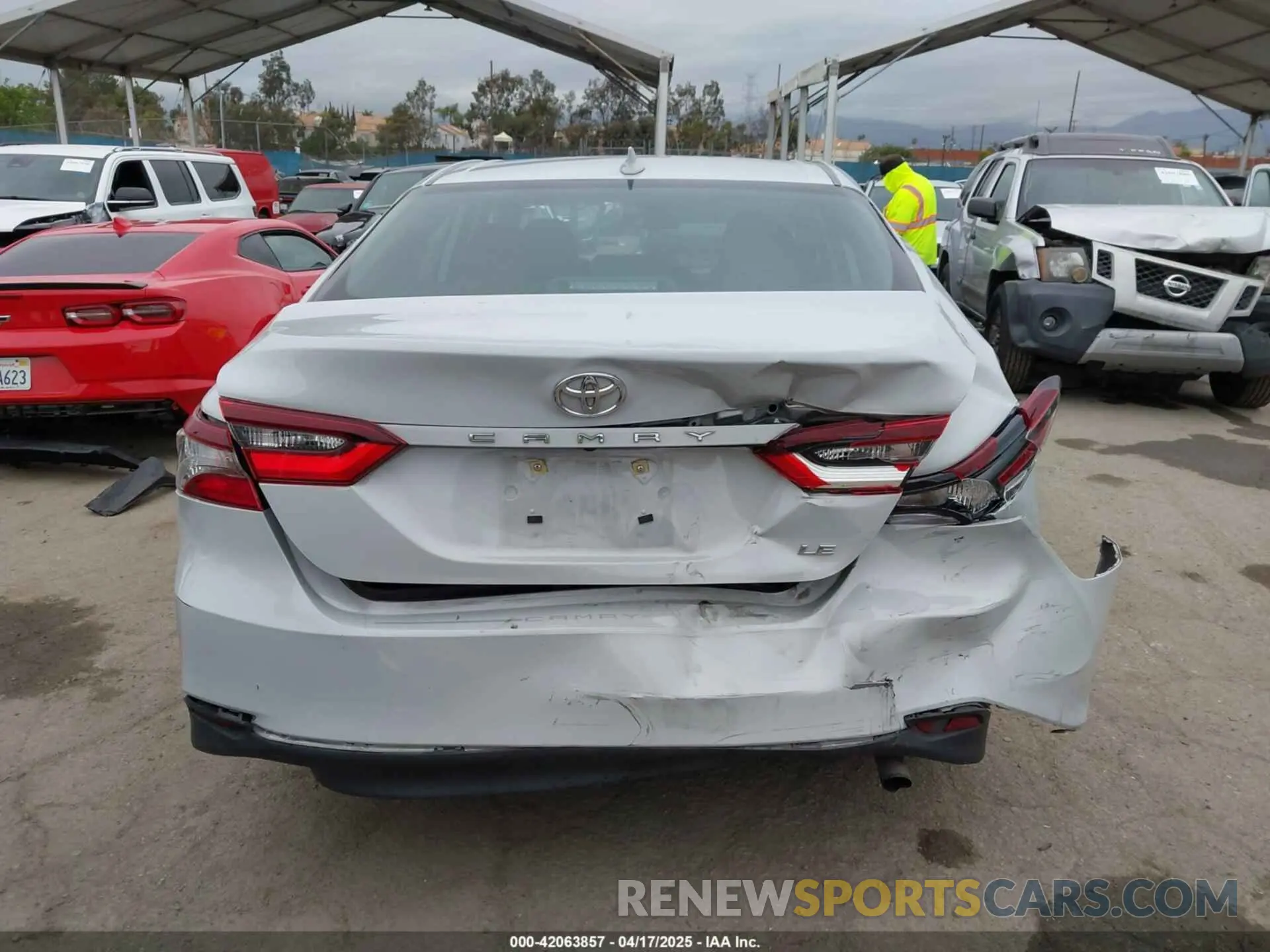 16 Photograph of a damaged car 4T1C11AK2PU120641 TOYOTA CAMRY 2023