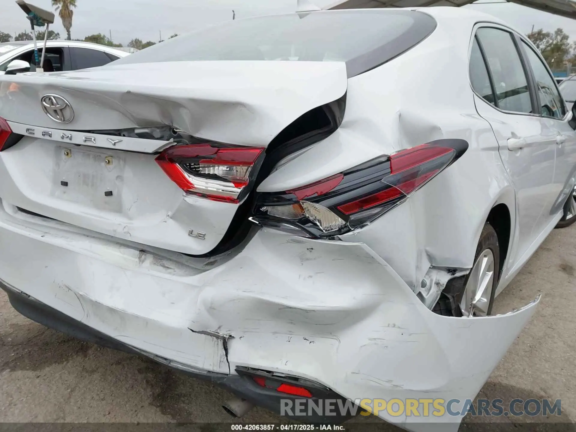 6 Photograph of a damaged car 4T1C11AK2PU120641 TOYOTA CAMRY 2023