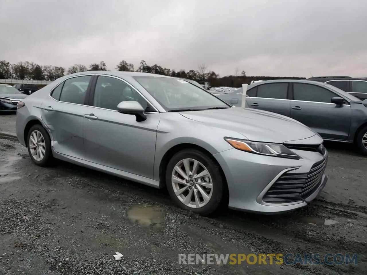 4 Photograph of a damaged car 4T1C11AK2PU832406 TOYOTA CAMRY 2023