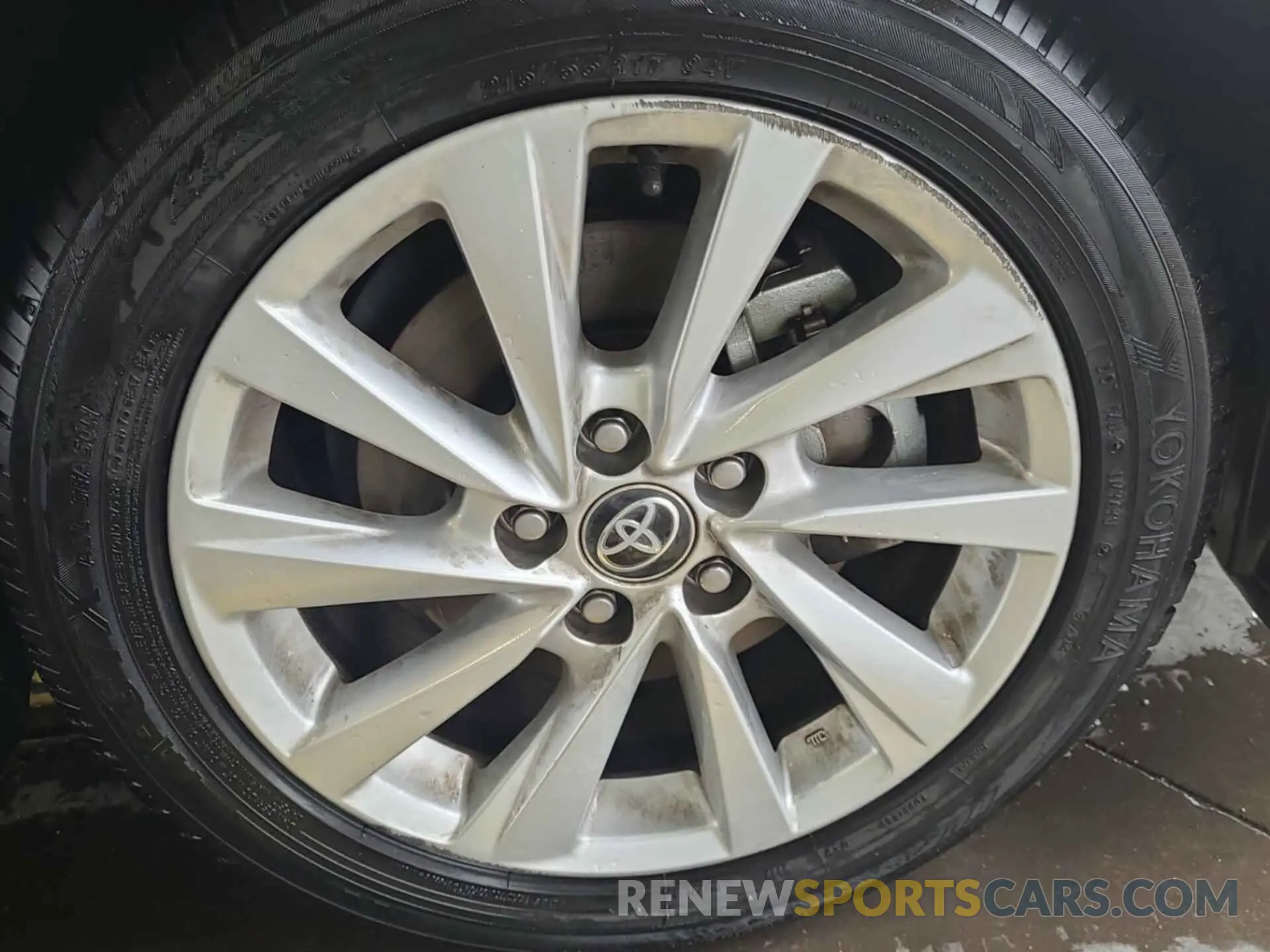13 Фотография поврежденного автомобиля 4T1C11AK3PU105243 TOYOTA CAMRY 2023
