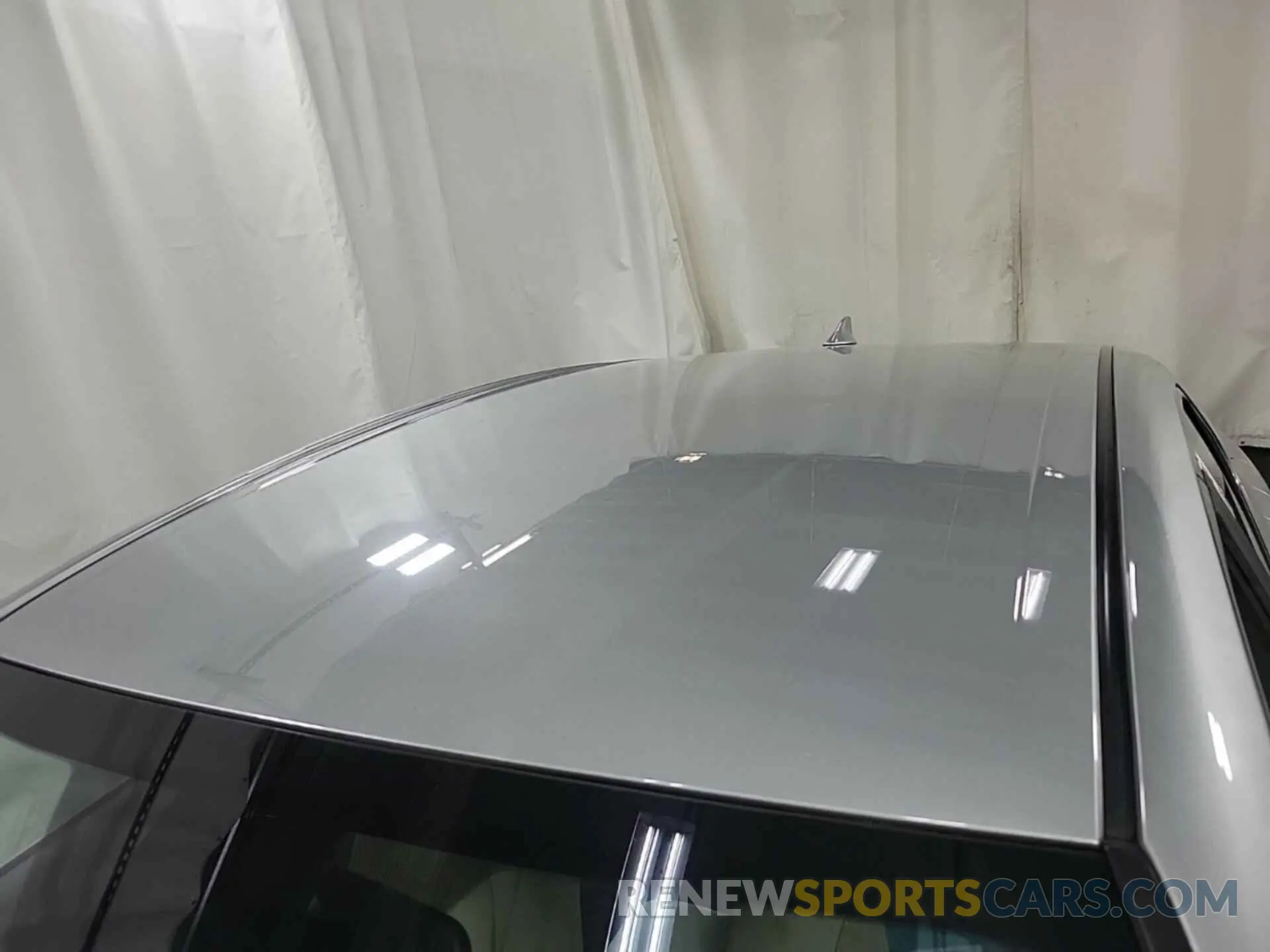 32 Фотография поврежденного автомобиля 4T1C11AK3PU105243 TOYOTA CAMRY 2023