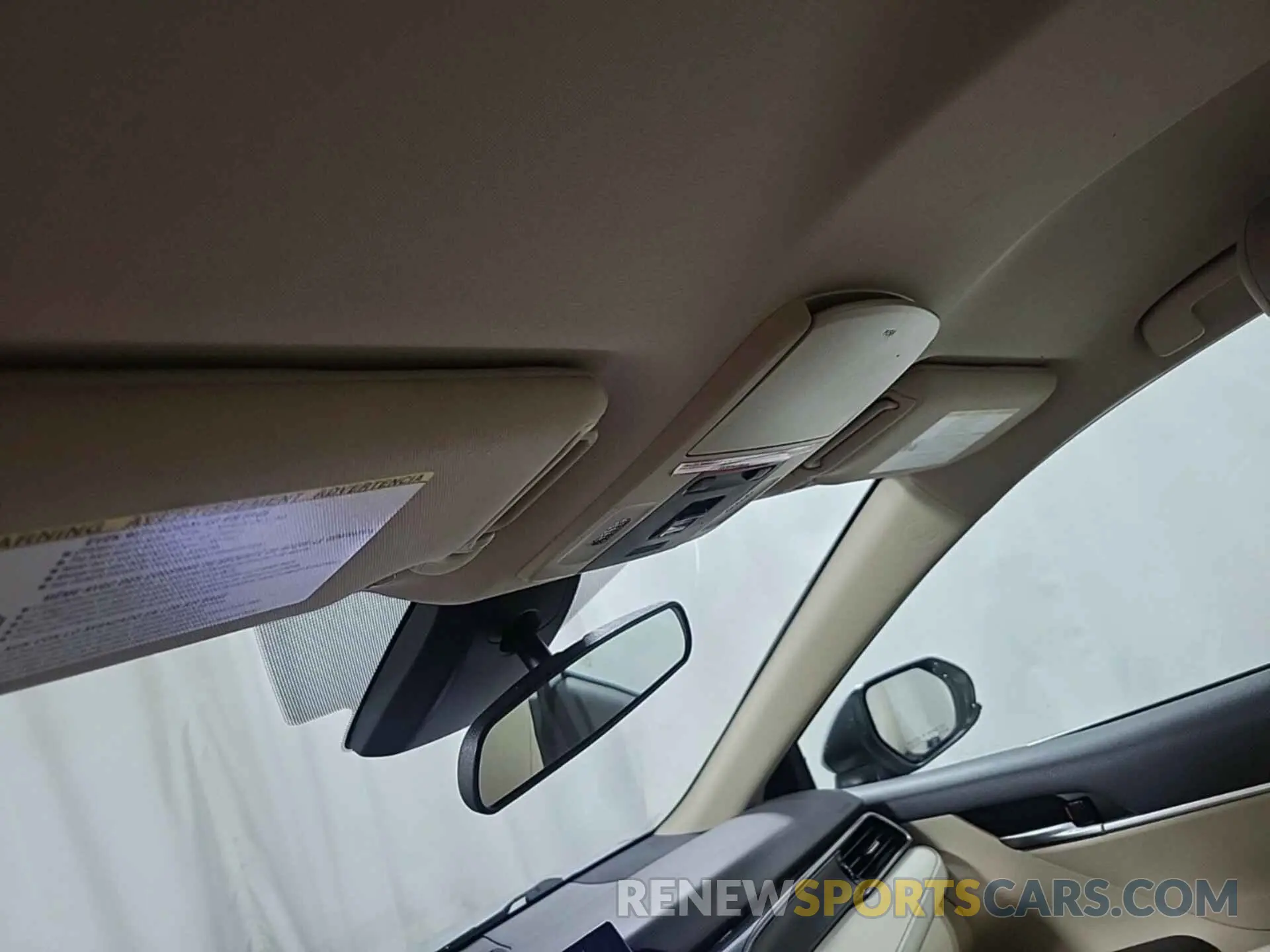 4 Фотография поврежденного автомобиля 4T1C11AK3PU105243 TOYOTA CAMRY 2023