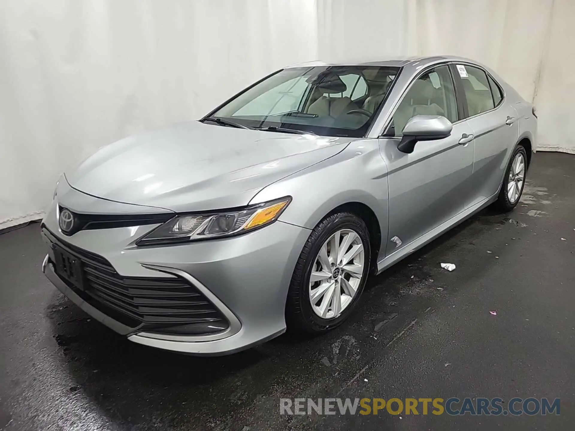 9 Фотография поврежденного автомобиля 4T1C11AK3PU105243 TOYOTA CAMRY 2023