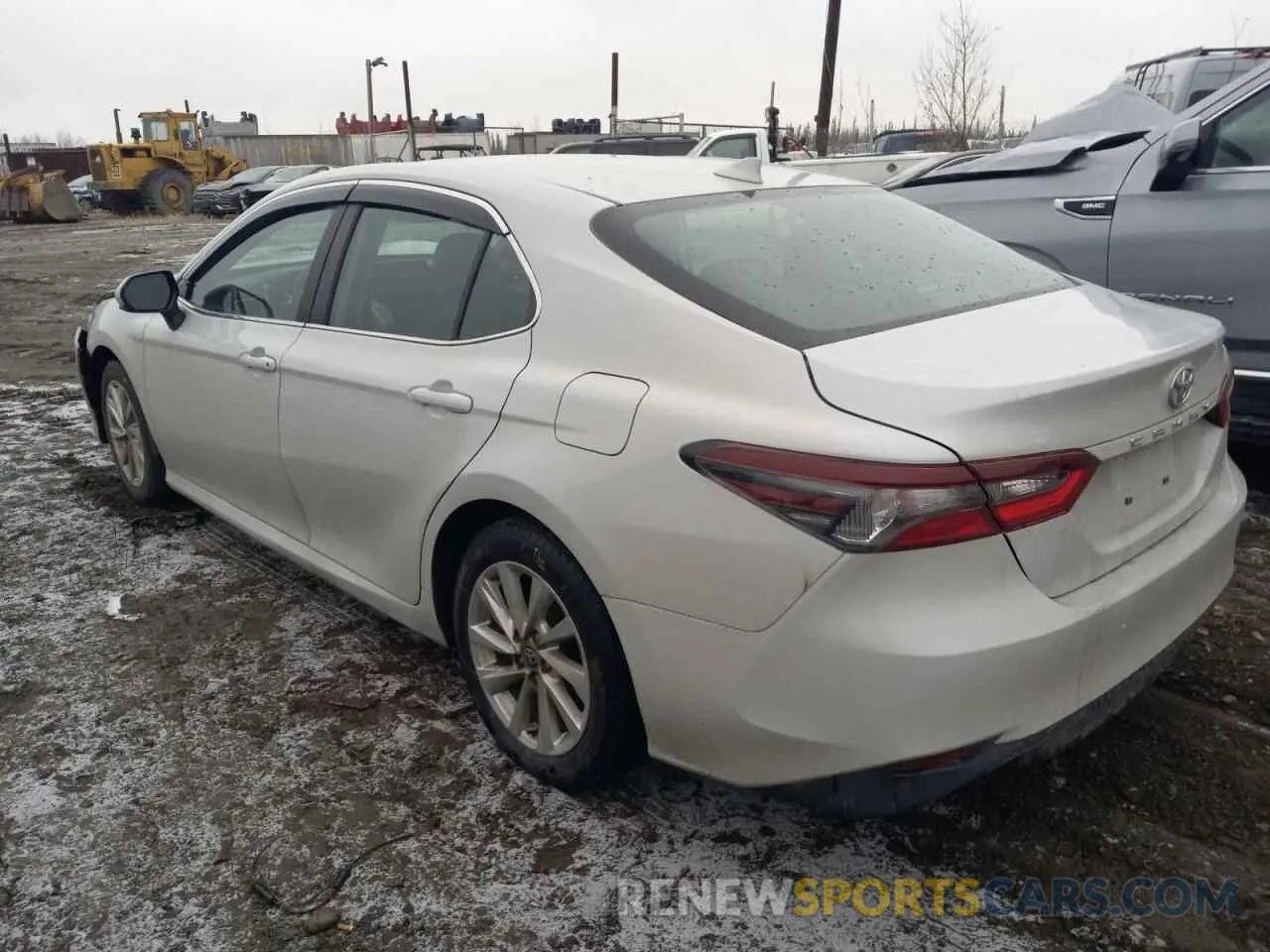 2 Фотография поврежденного автомобиля 4T1C11AK3PU156810 TOYOTA CAMRY 2023