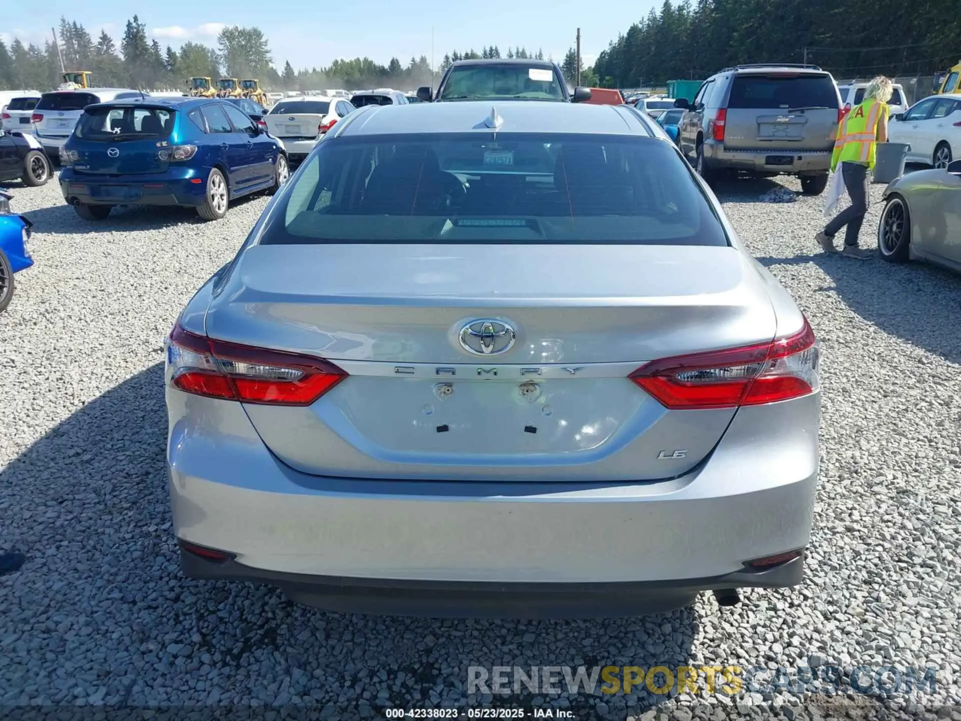 16 Photograph of a damaged car 4T1C11AK3PU172750 TOYOTA CAMRY 2023