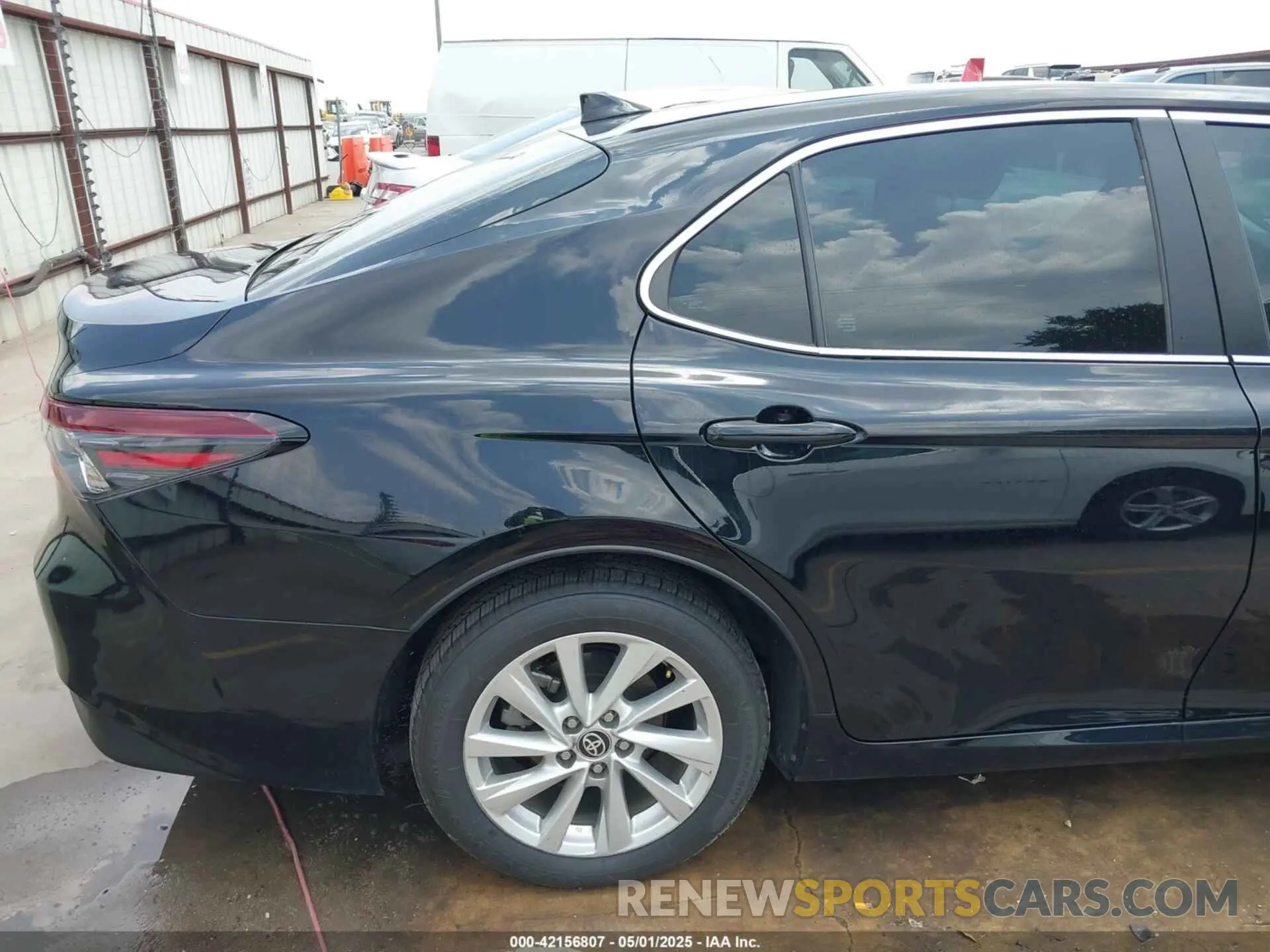 18 Photograph of a damaged car 4T1C11AK3PU182887 TOYOTA CAMRY 2023