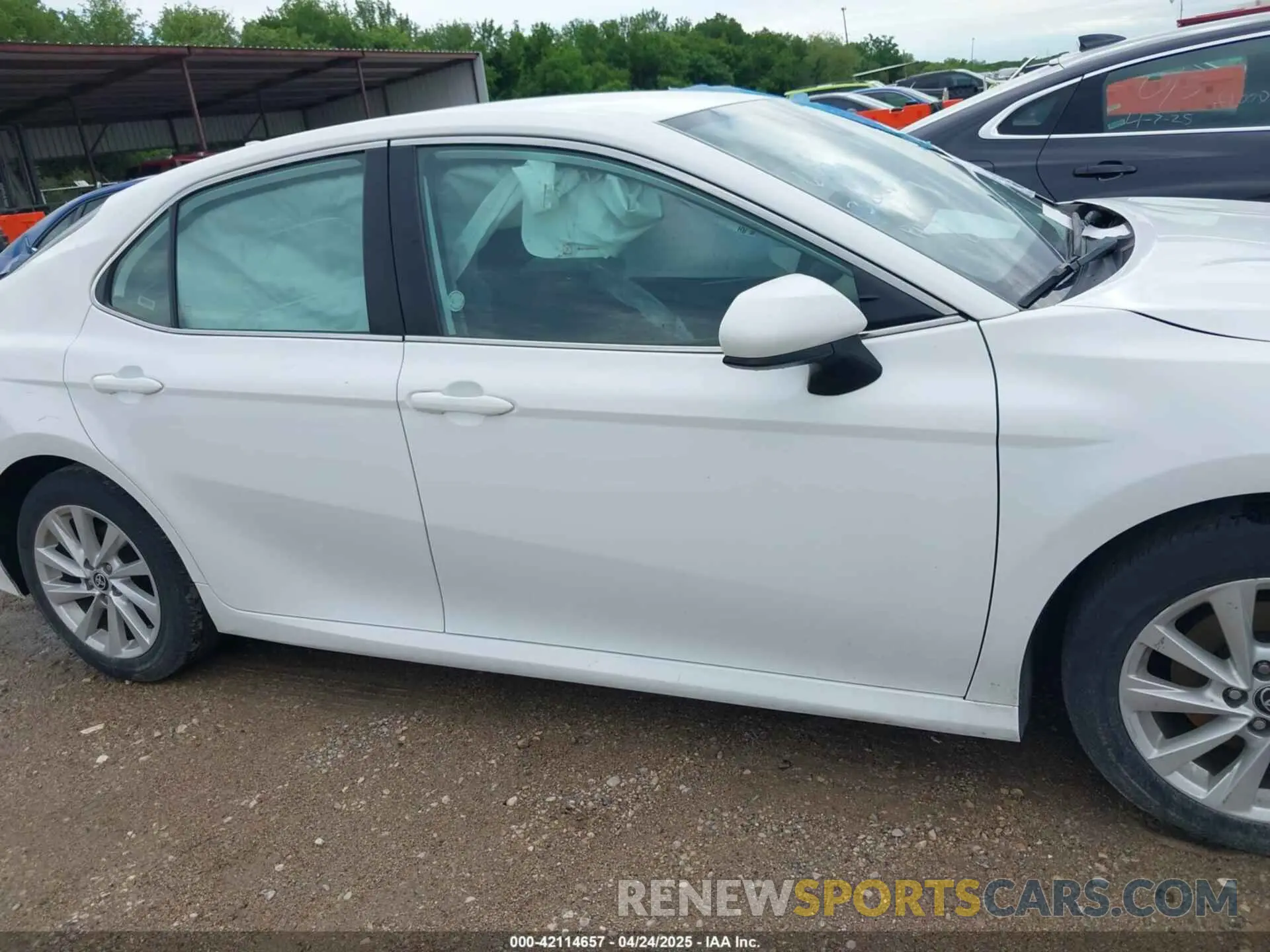 13 Фотография поврежденного автомобиля 4T1C11AK3PU836433 TOYOTA CAMRY 2023