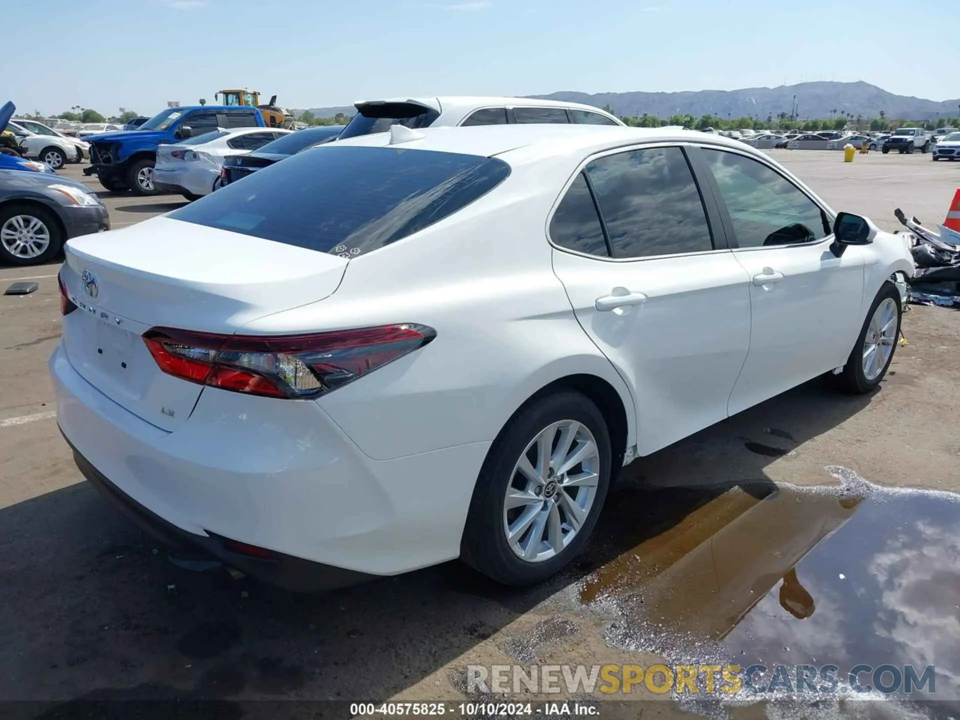 4 Photograph of a damaged car 4T1C11AK5PU140611 TOYOTA CAMRY 2023