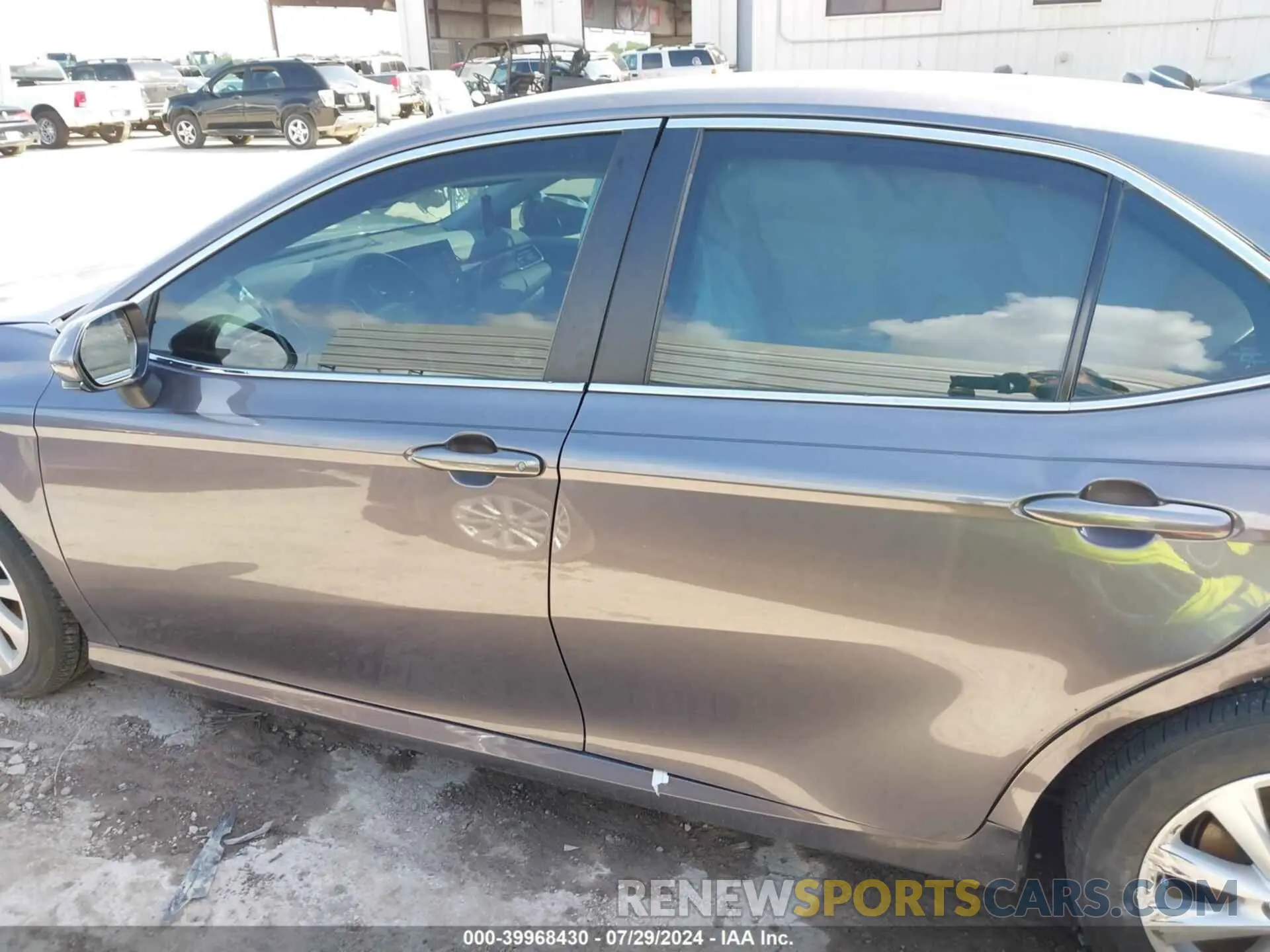 15 Photograph of a damaged car 4T1C11AK5PU764635 TOYOTA CAMRY 2023