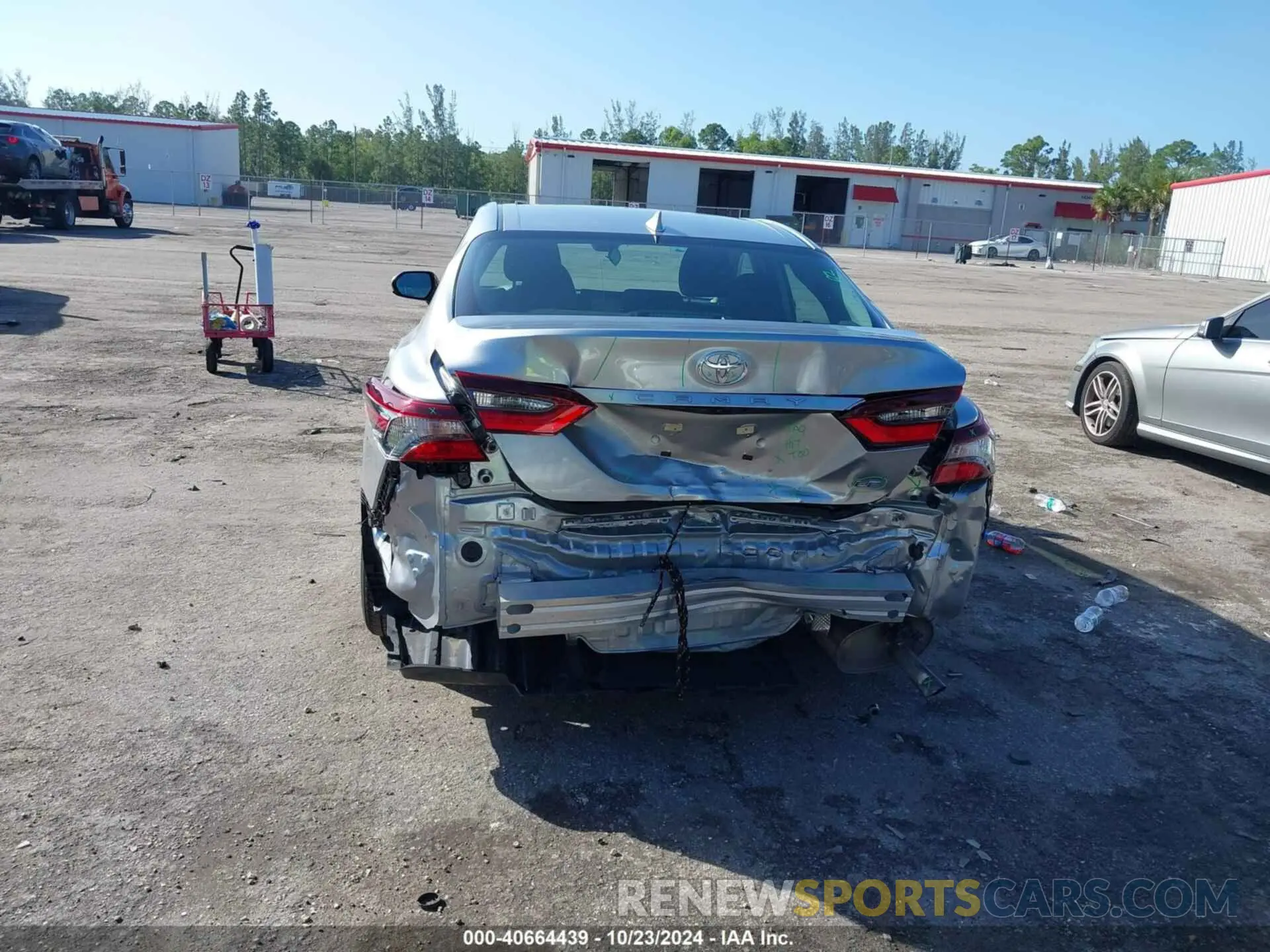 6 Фотография поврежденного автомобиля 4T1C11AK5PU779314 TOYOTA CAMRY 2023