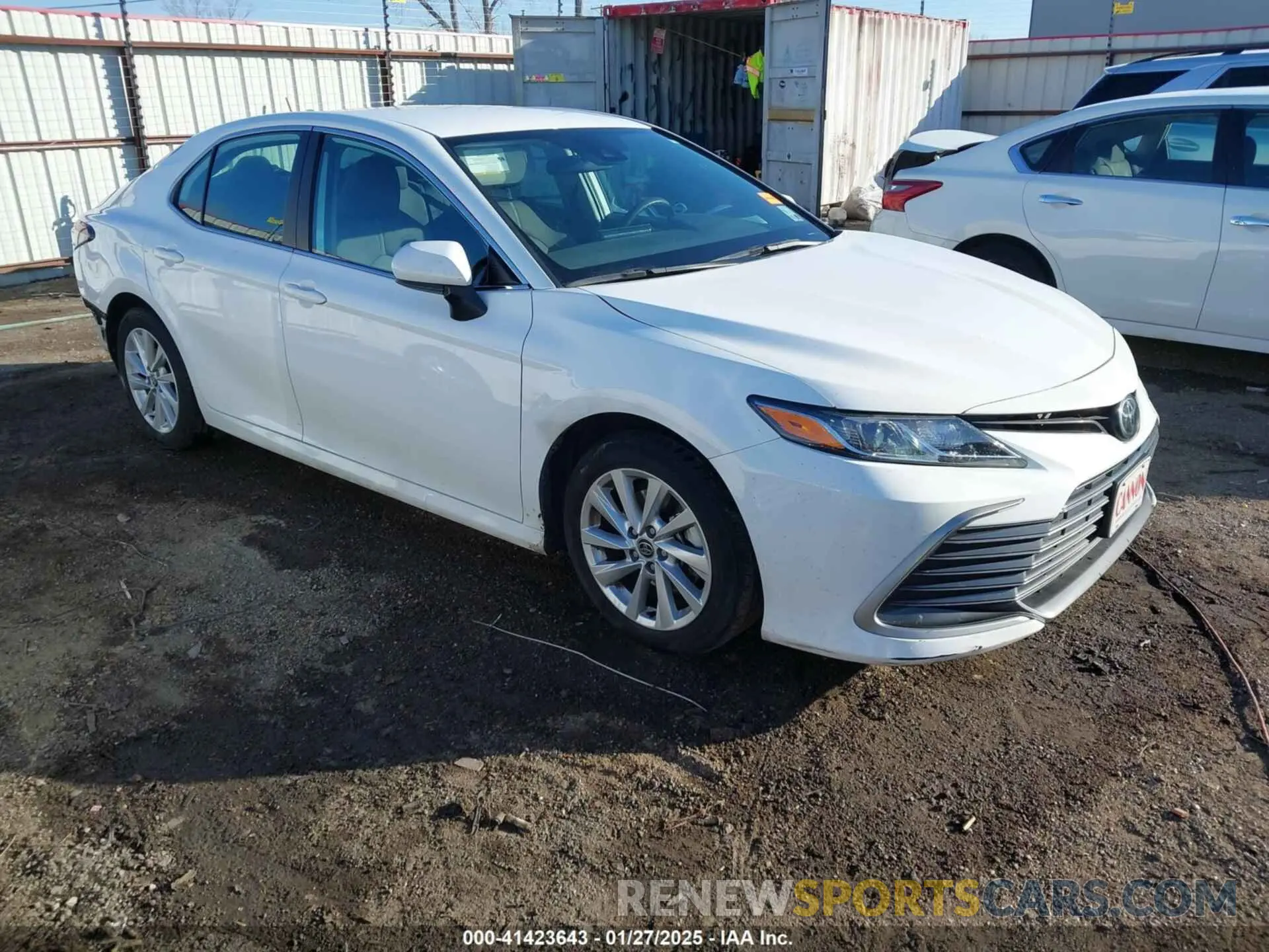 1 Фотография поврежденного автомобиля 4T1C11AK6PU181720 TOYOTA CAMRY 2023