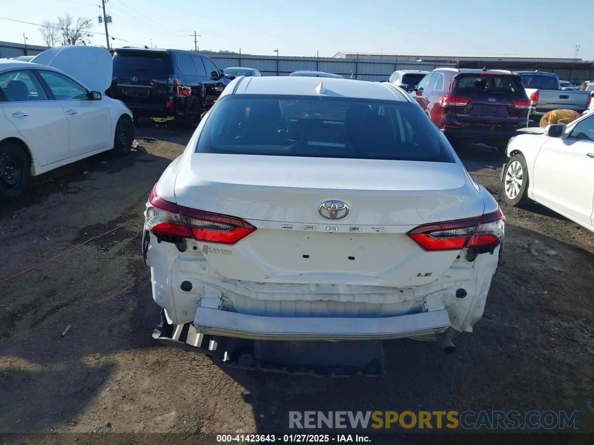 16 Фотография поврежденного автомобиля 4T1C11AK6PU181720 TOYOTA CAMRY 2023