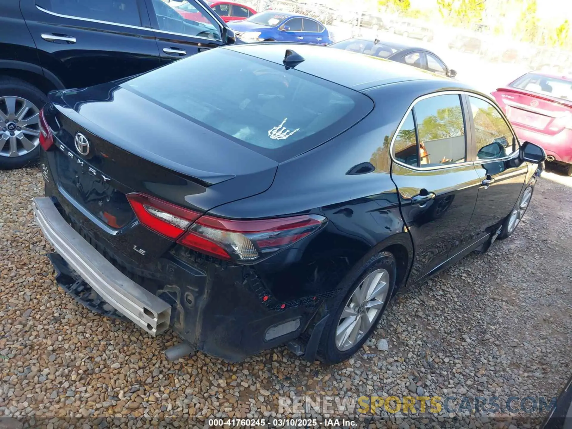 4 Фотография поврежденного автомобиля 4T1C11AK6PU735676 TOYOTA CAMRY 2023