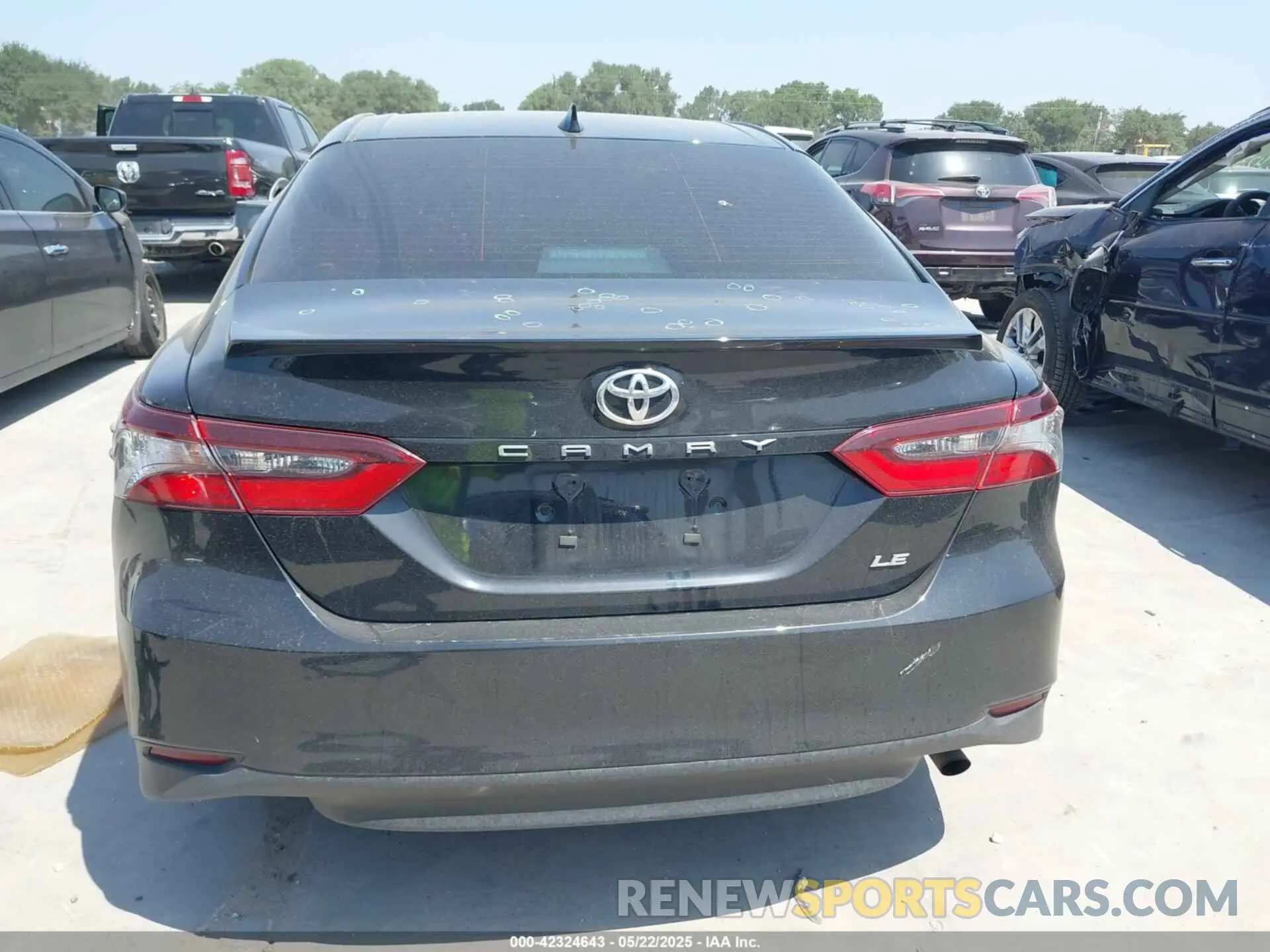 16 Photograph of a damaged car 4T1C11AK6PU786160 TOYOTA CAMRY 2023