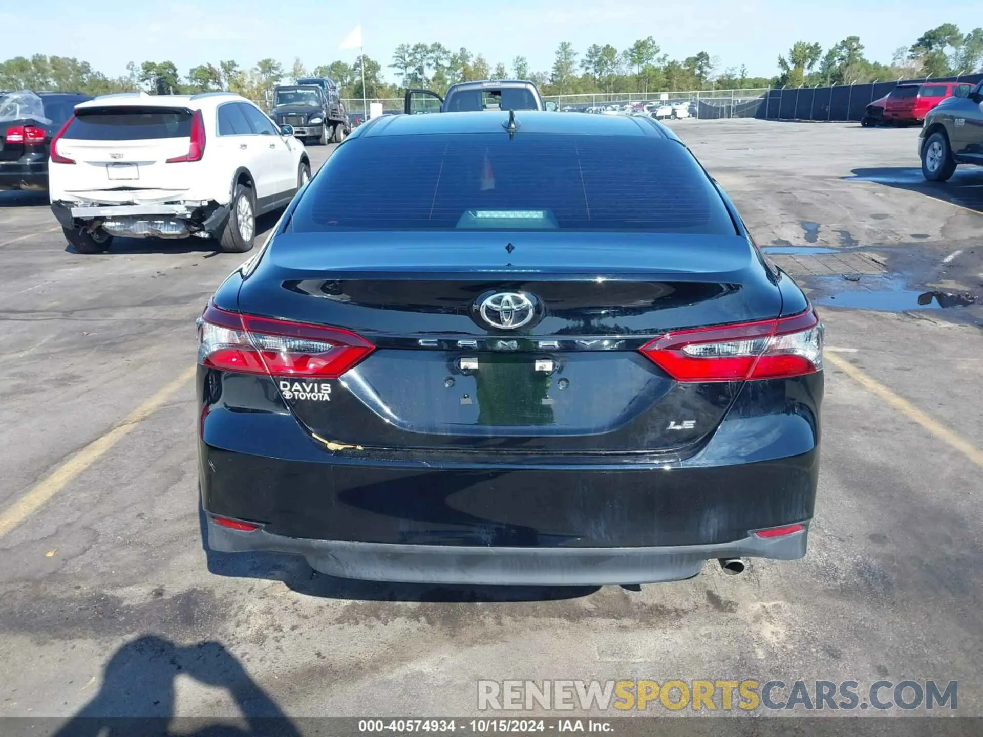 17 Photograph of a damaged car 4T1C11AK6PU839231 TOYOTA CAMRY 2023