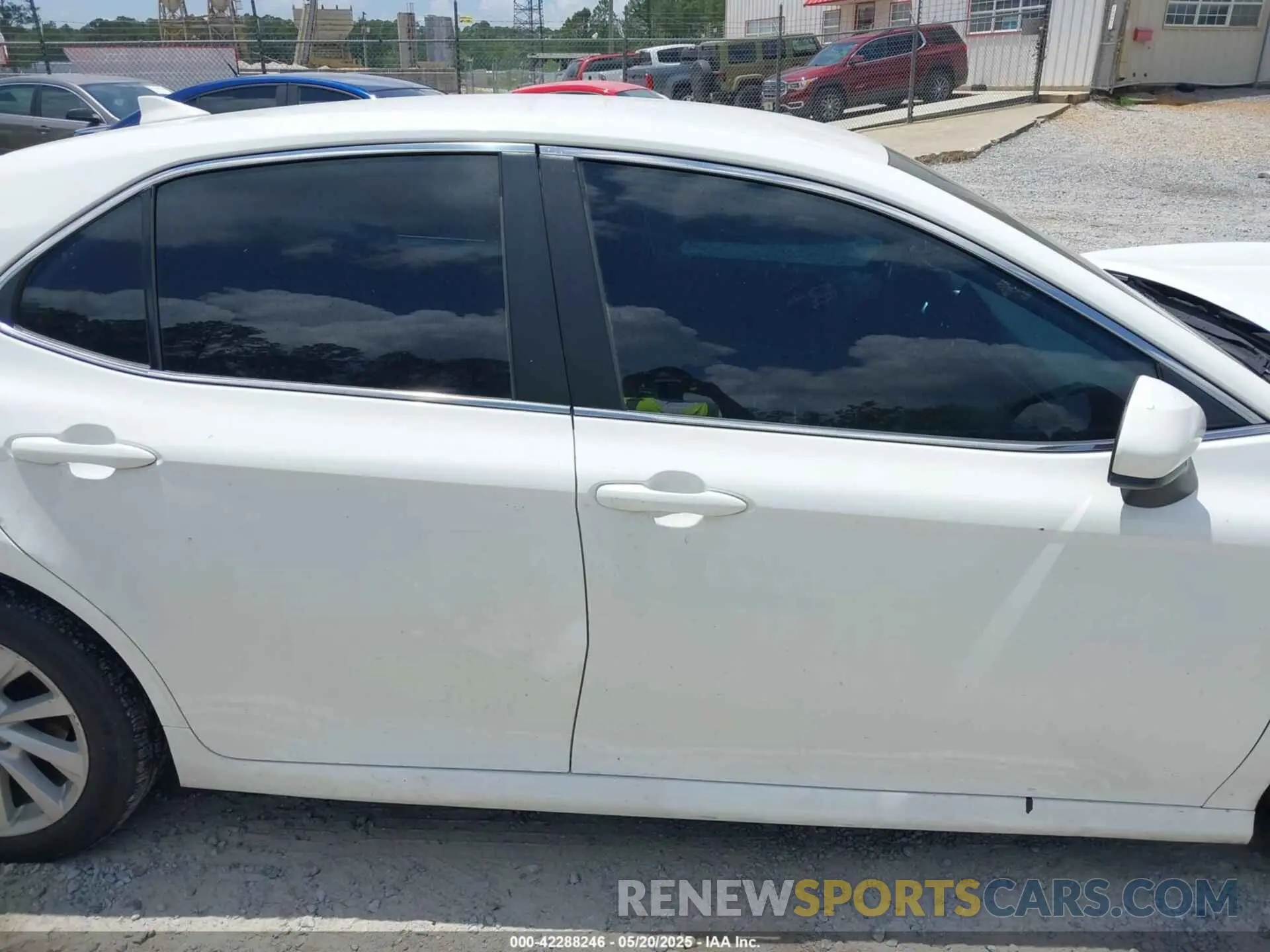 13 Фотография поврежденного автомобиля 4T1C11AK7PU077737 TOYOTA CAMRY 2023