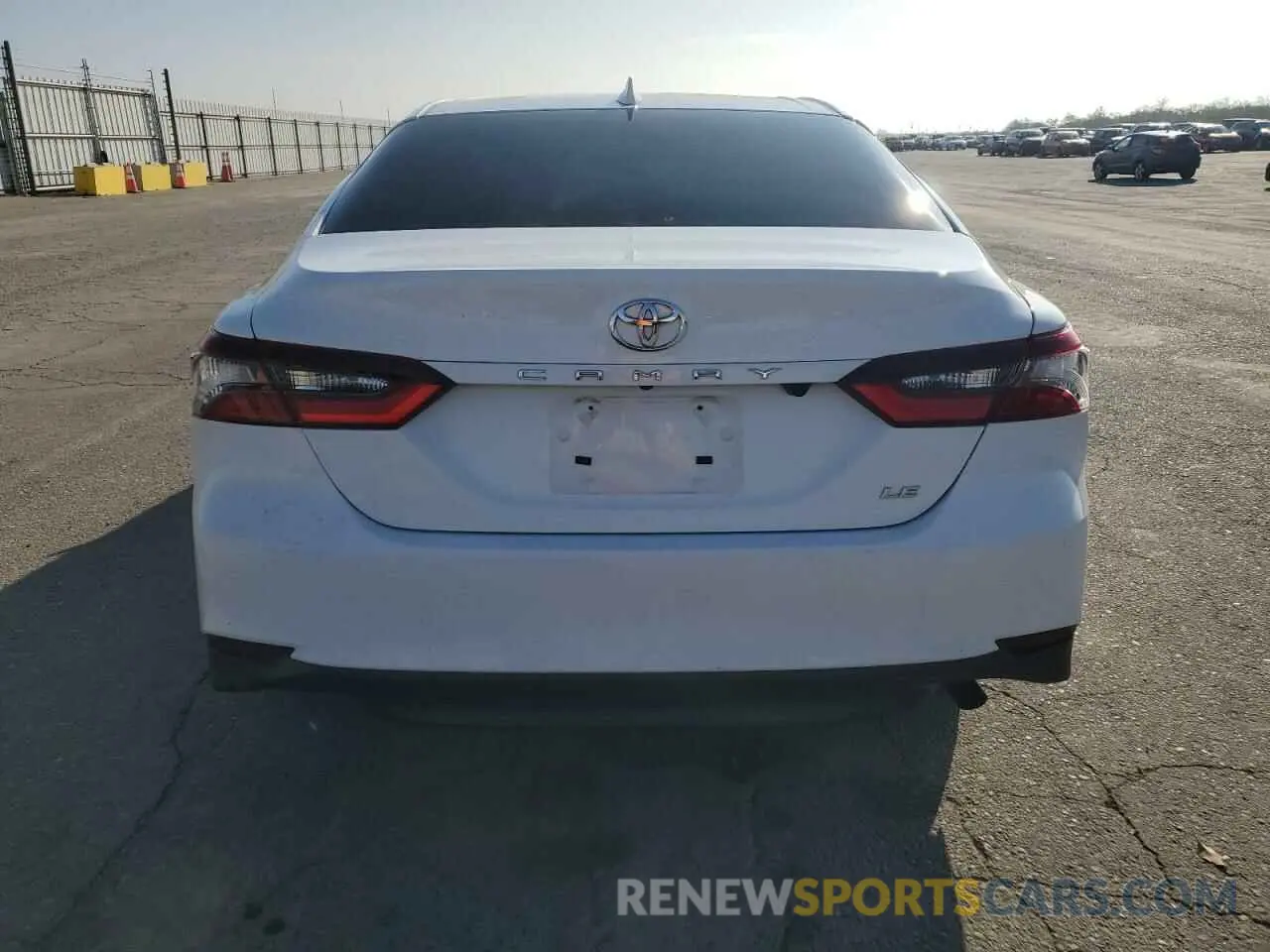 6 Фотография поврежденного автомобиля 4T1C11AK7PU085269 TOYOTA CAMRY 2023