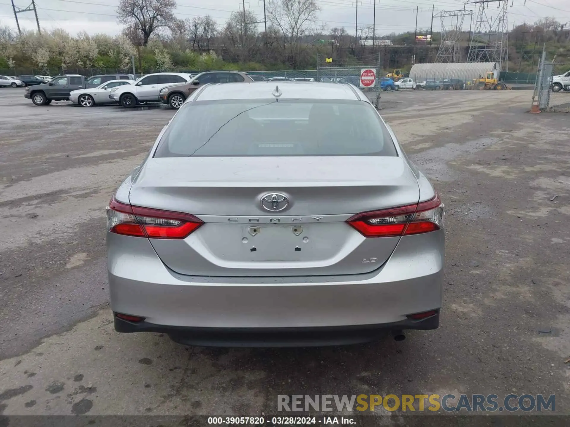 16 Photograph of a damaged car 4T1C11AK8PU728311 TOYOTA CAMRY 2023