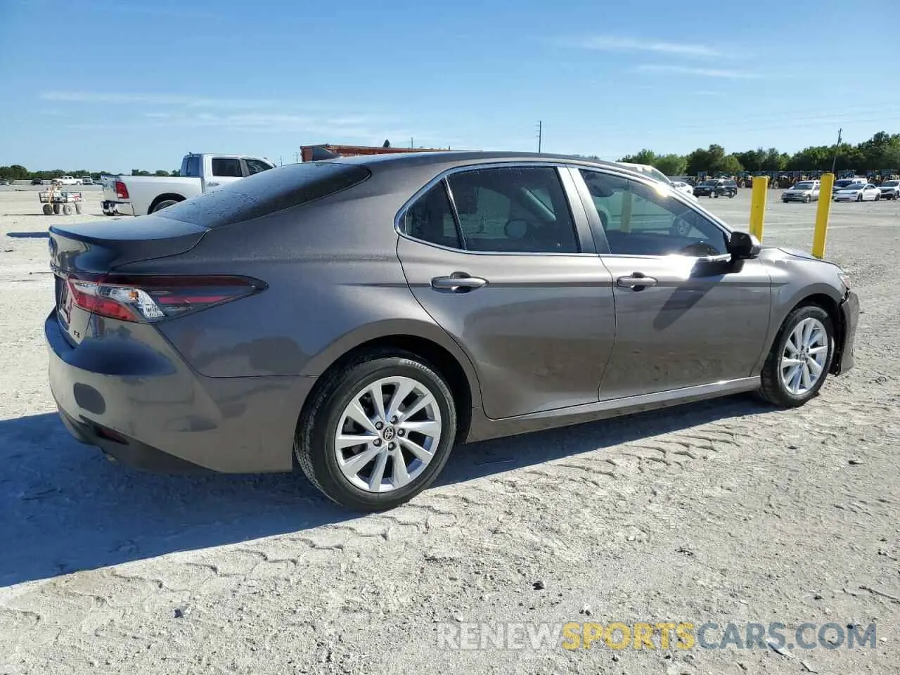 3 Photograph of a damaged car 4T1C11AK8PU813374 TOYOTA CAMRY 2023