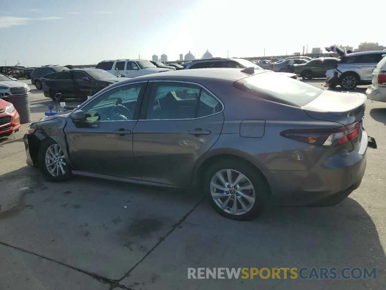 2 Фотография поврежденного автомобиля 4T1C11AK9PU138781 TOYOTA CAMRY 2023
