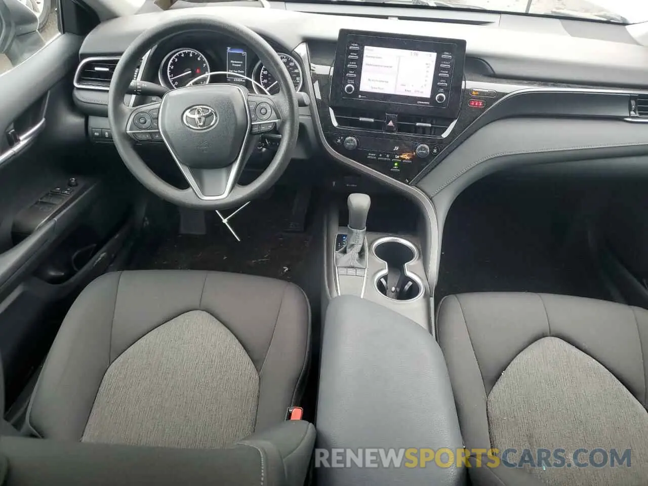 8 Фотография поврежденного автомобиля 4T1C11AKXPU180196 TOYOTA CAMRY 2023