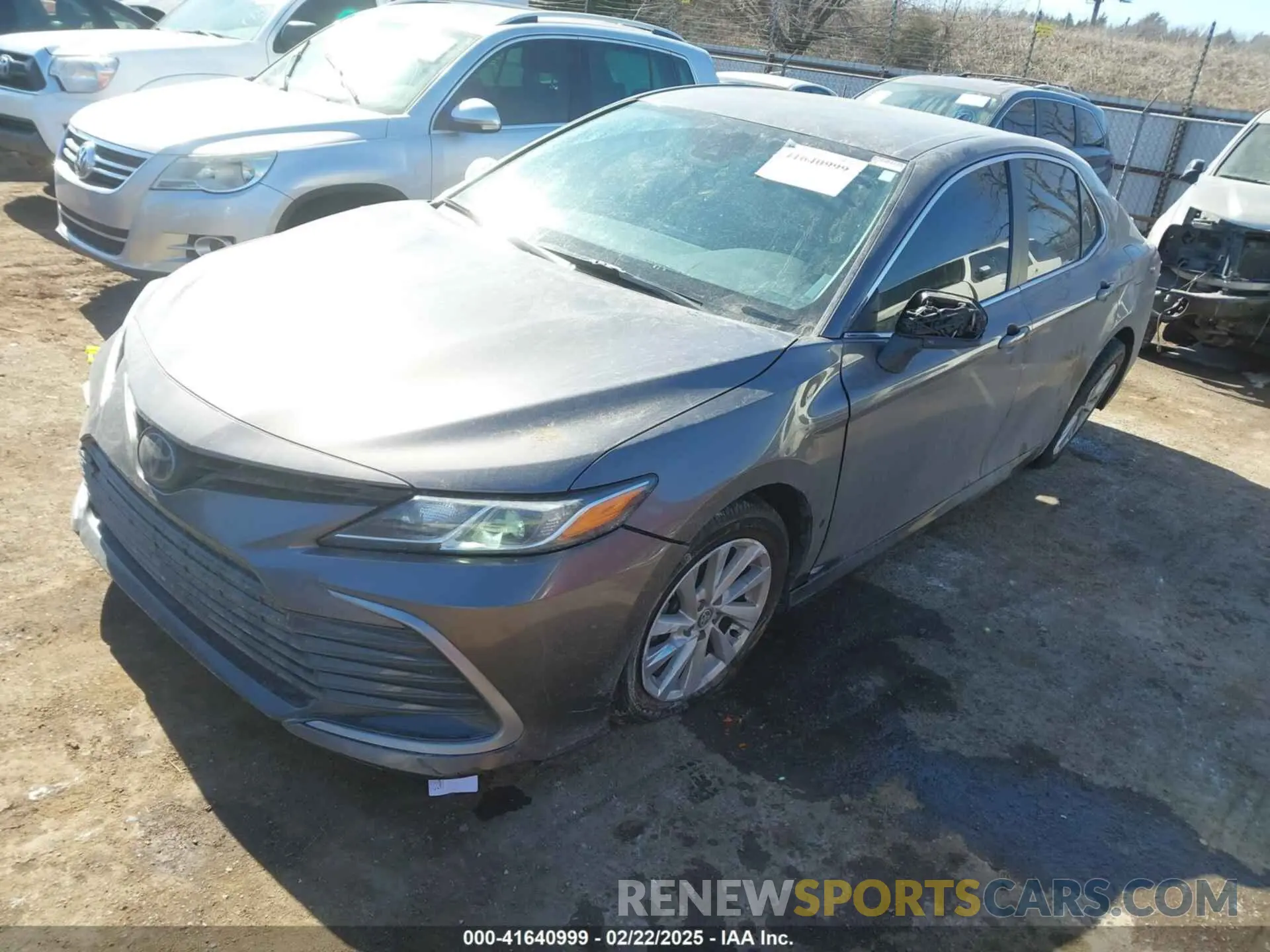 2 Фотография поврежденного автомобиля 4T1C11BK0PU102119 TOYOTA CAMRY 2023