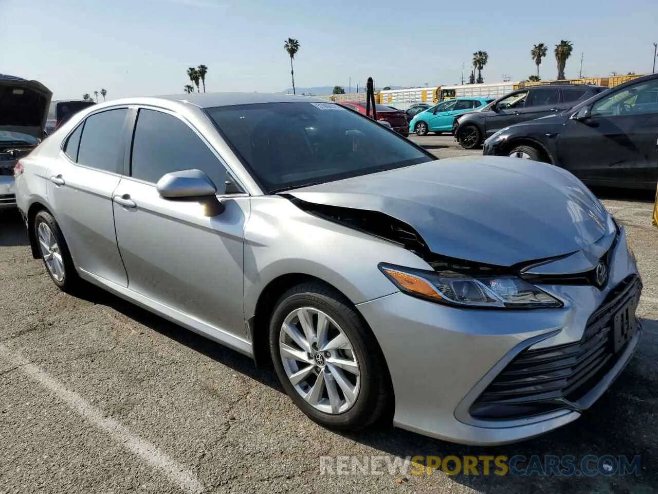 4 Фотография поврежденного автомобиля 4T1C11BK1PU095827 TOYOTA CAMRY 2023