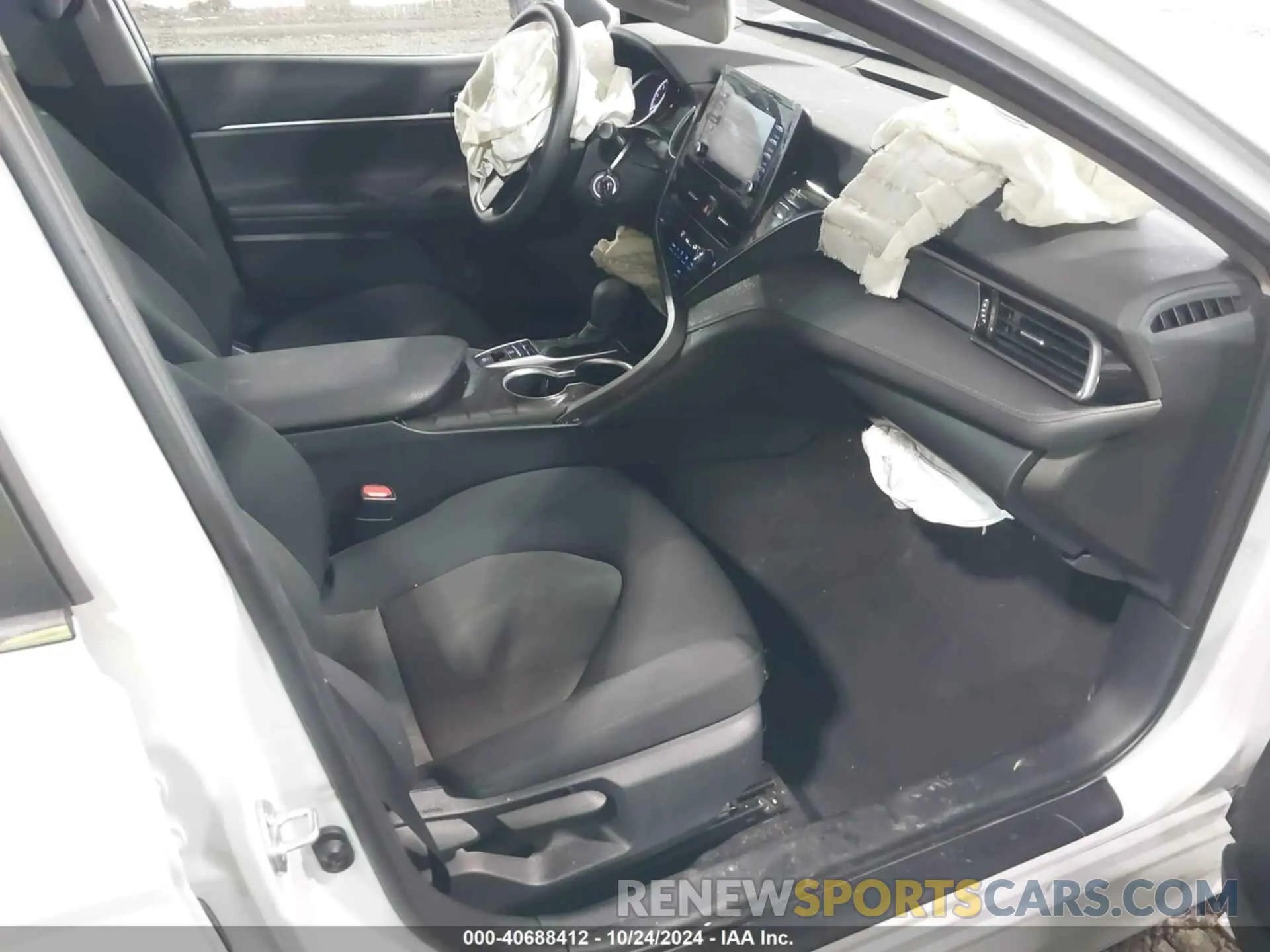 5 Photograph of a damaged car 4T1C11BK3PU103989 TOYOTA CAMRY 2023